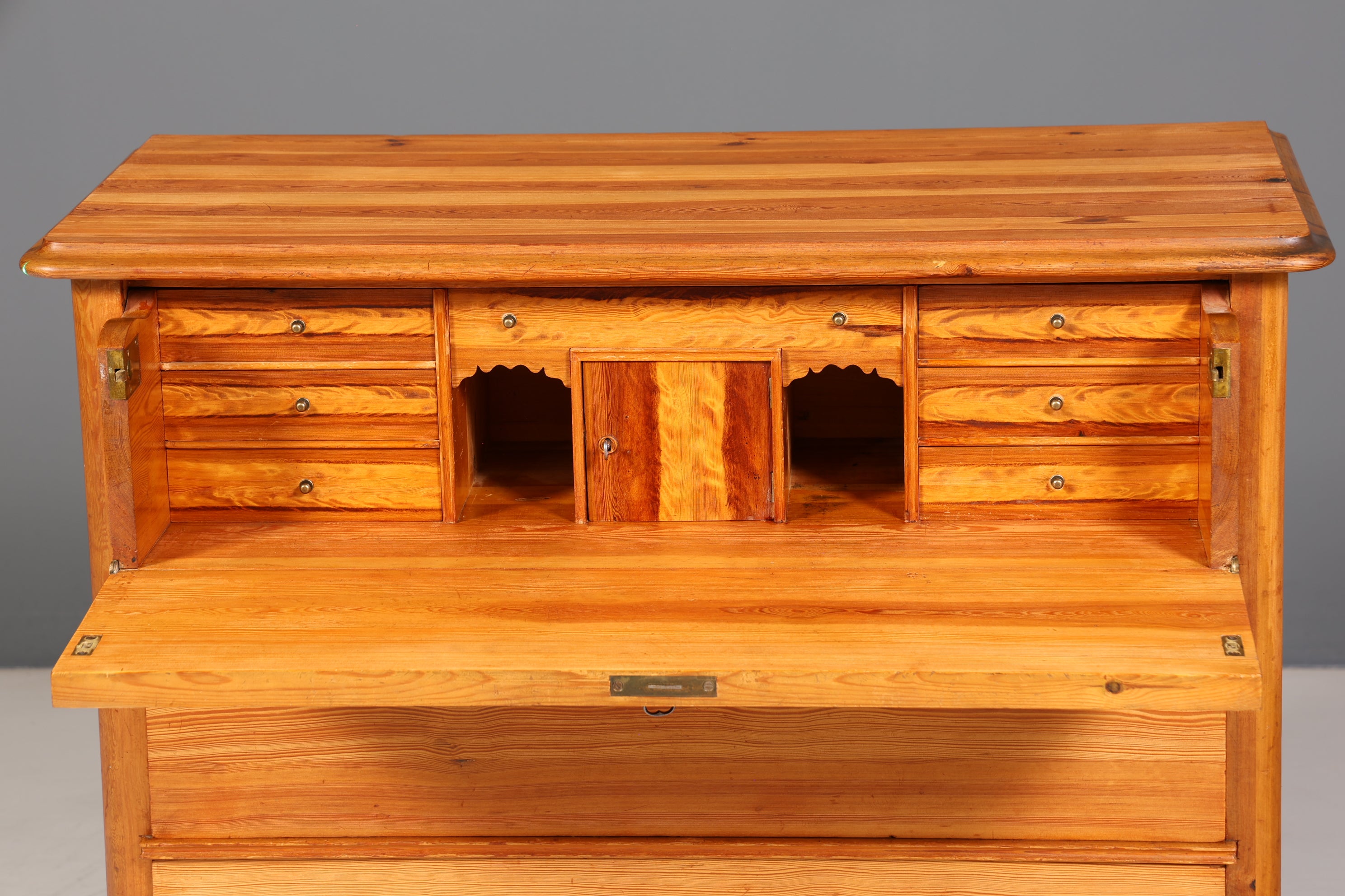 Stilvolle Biedermeier Kommode Antik Schrank Schubladenkommode Weichholz Wäschekommode