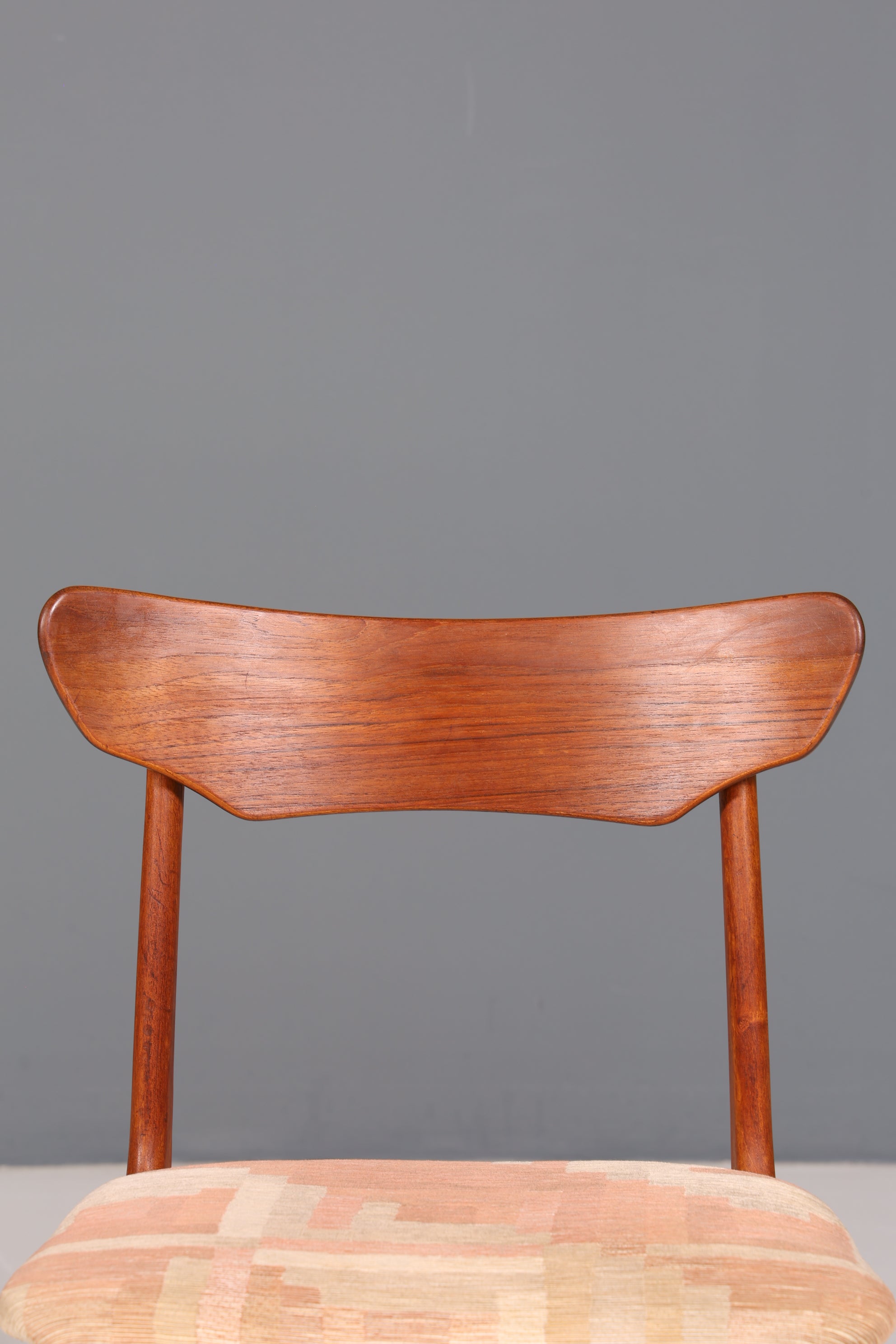 Stilvoller Original "Schiønning & Elgaard" Stuhl Mid Century Danish Teak Holz Esszimmer Stuhl Sekretär Stuhl 2 von 3