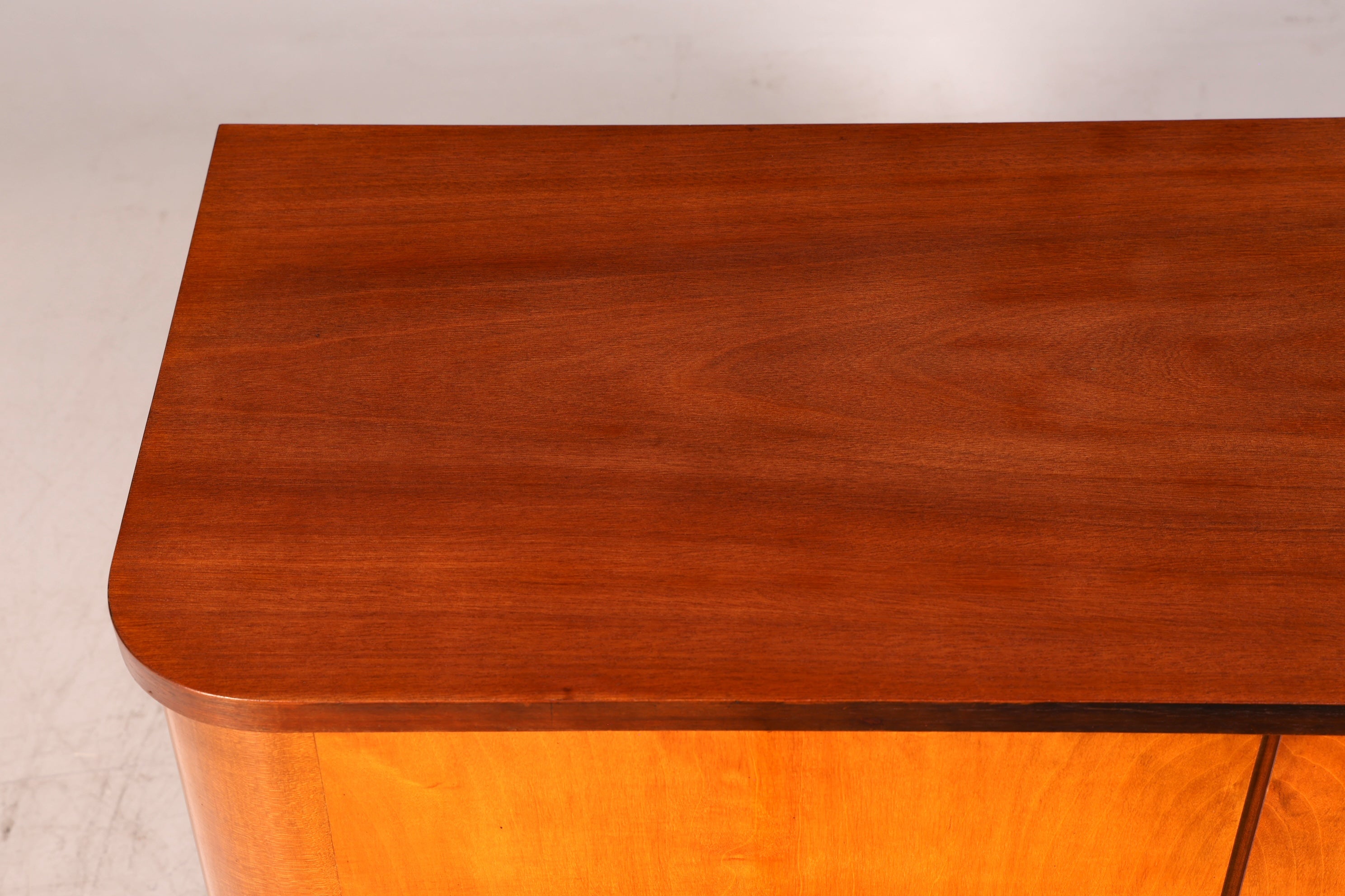 G136 Finish Wunderschöne Mid Century Kommode Vintage Schrank Retro Flur Kommode 60s Regal Sideboard