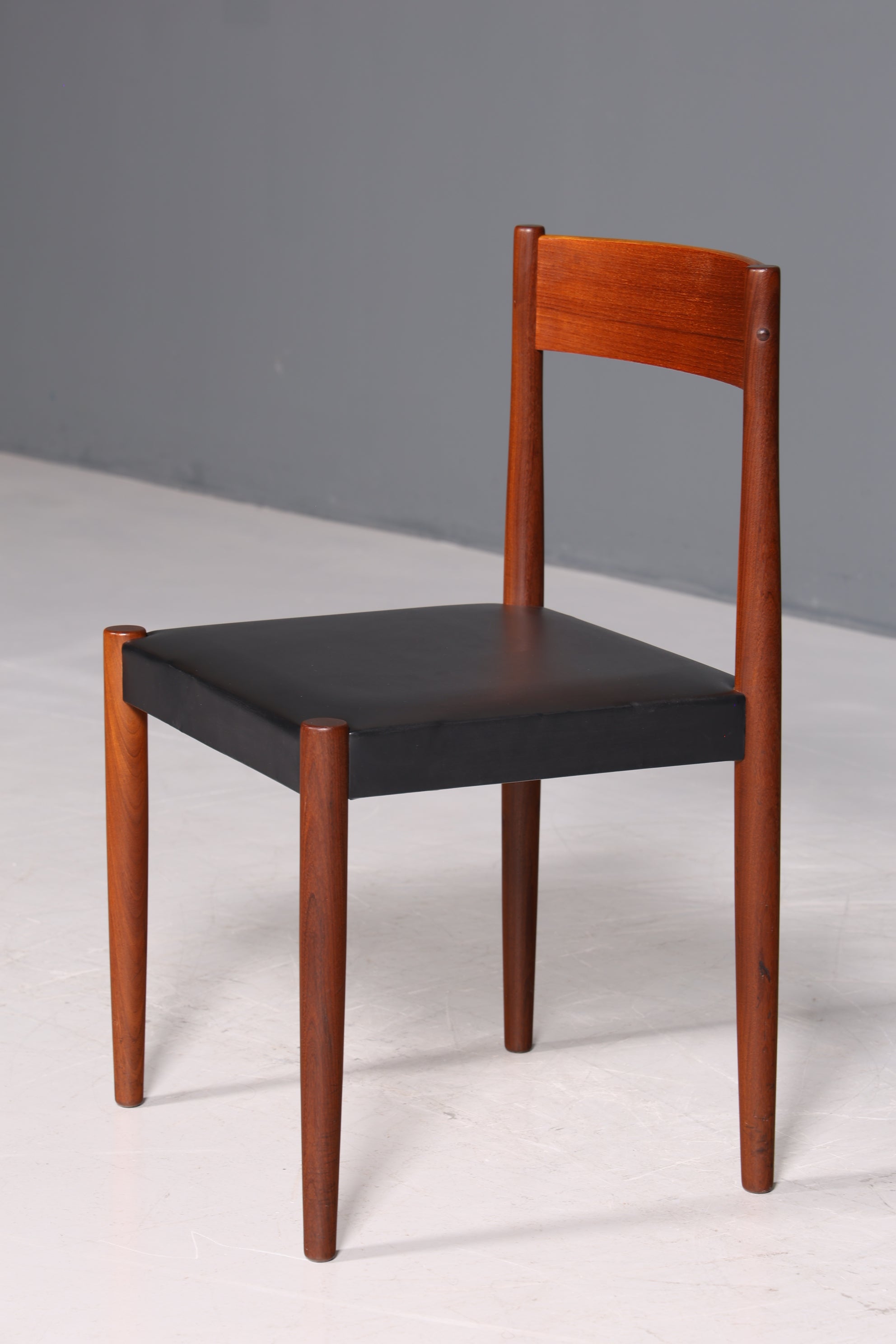 Schlichter Mid Century Stuhl Palisander Retro Sekretär Stuhl echt Leder Danish Design Küchenstuhl 1 von 2