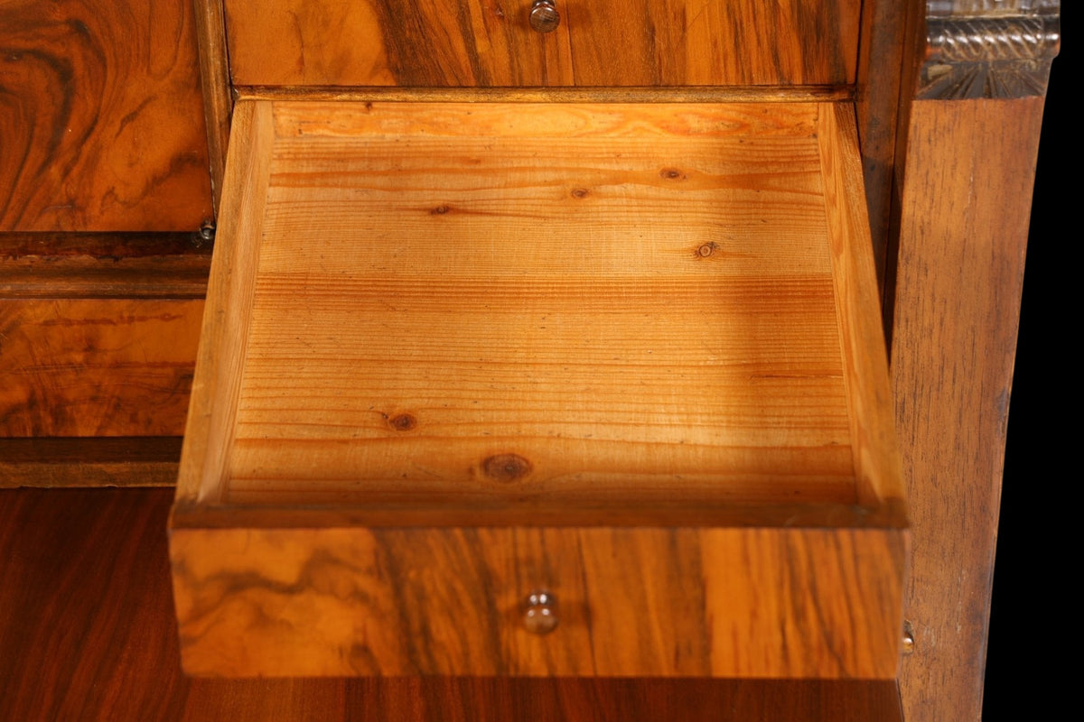 Stilvoller Gründerzeit Sekretär Vertiko Nussbaum Jugendstil Highboard Louis Philippe Kommode um 1880