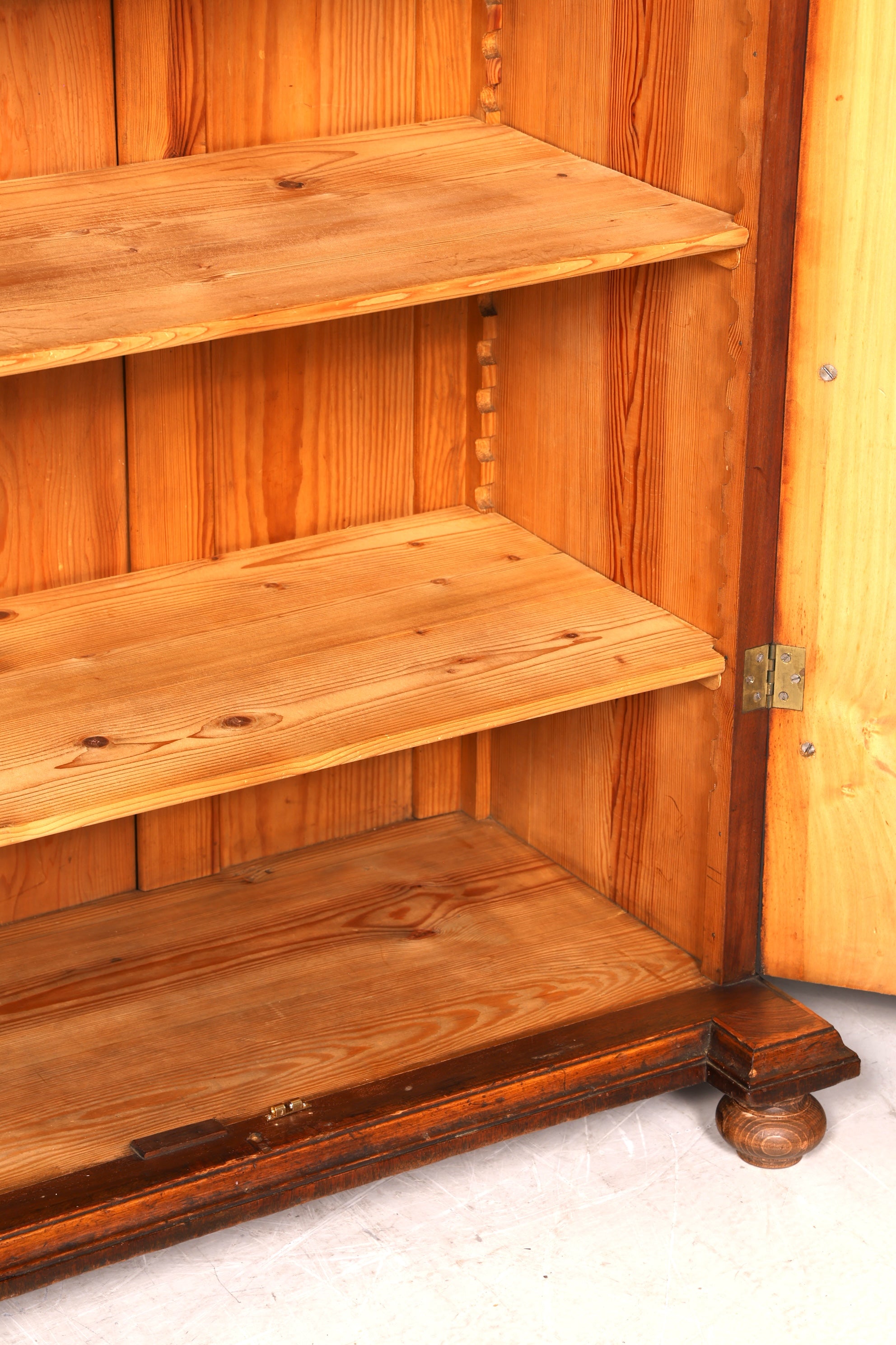 G198 Finish Traumhaftes Gründerzeit Vertiko Jugendstil Schrank Antik Highboard Kommode (Kopie)