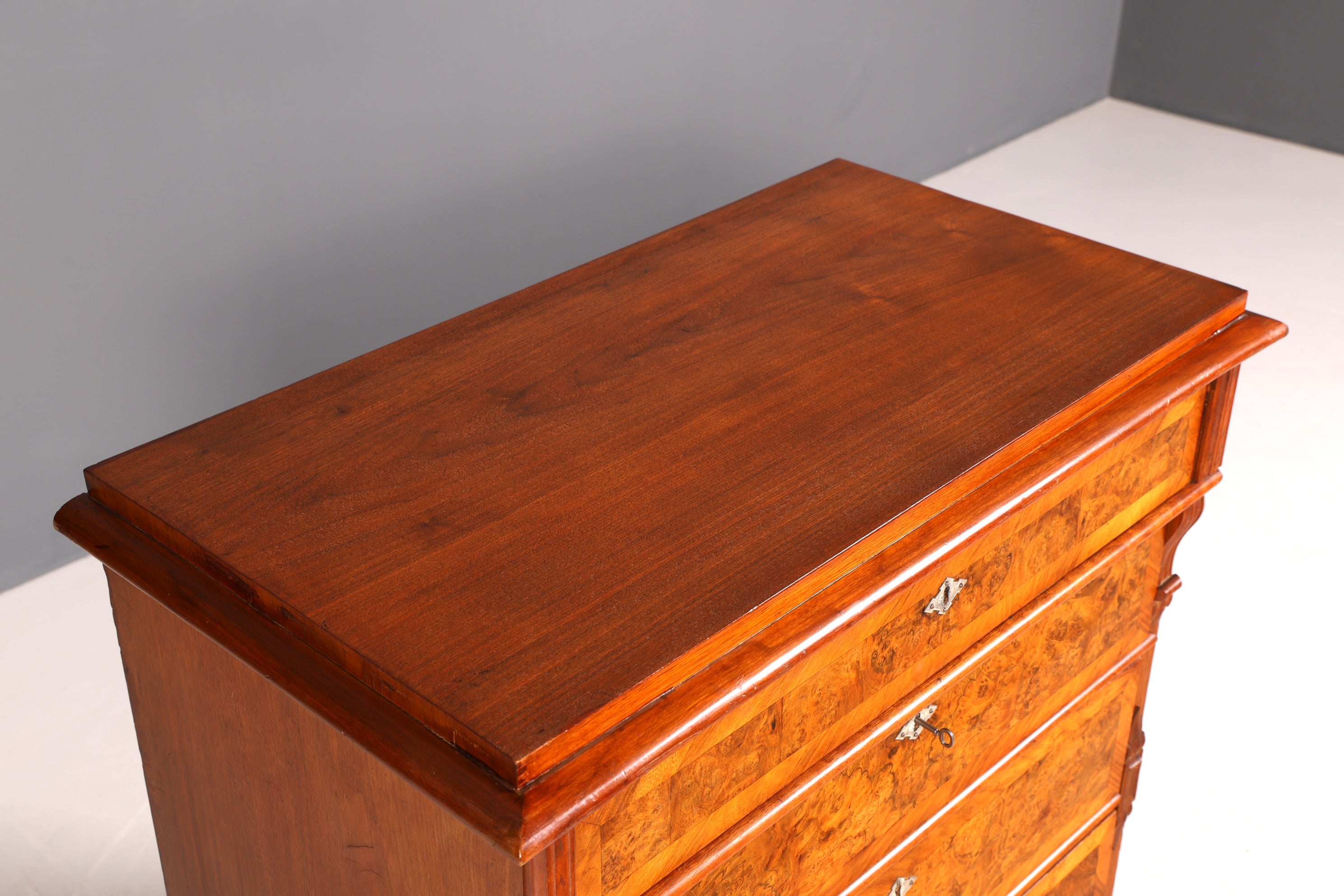 G205 Finish cm Wunderschöne Gründerzeit Kommode Jugendstil Vertiko Schubladenkommode Antik Wäschekommode (Kopie)