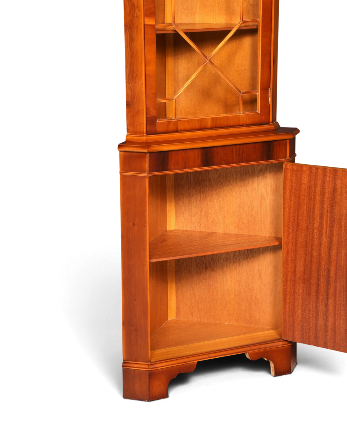 Hauptstadt Möblerei englische Eckvitrine aus Eibenholz mit Glastür und Einlegeböden im antiken Vintage-Stil