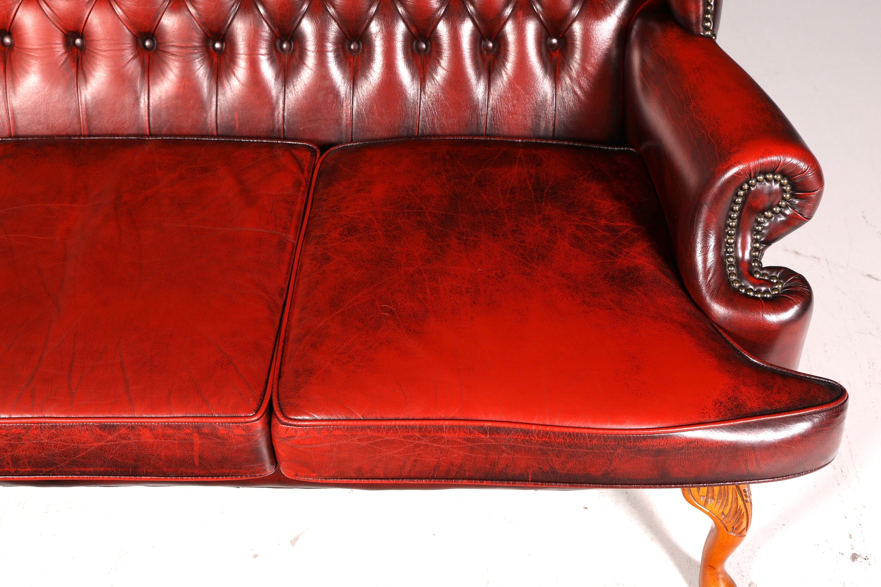 Edles Original Chesterfield Queen Anne Sofa 3er Sofa Englische Leder Couch Antik Designklassiker England UK