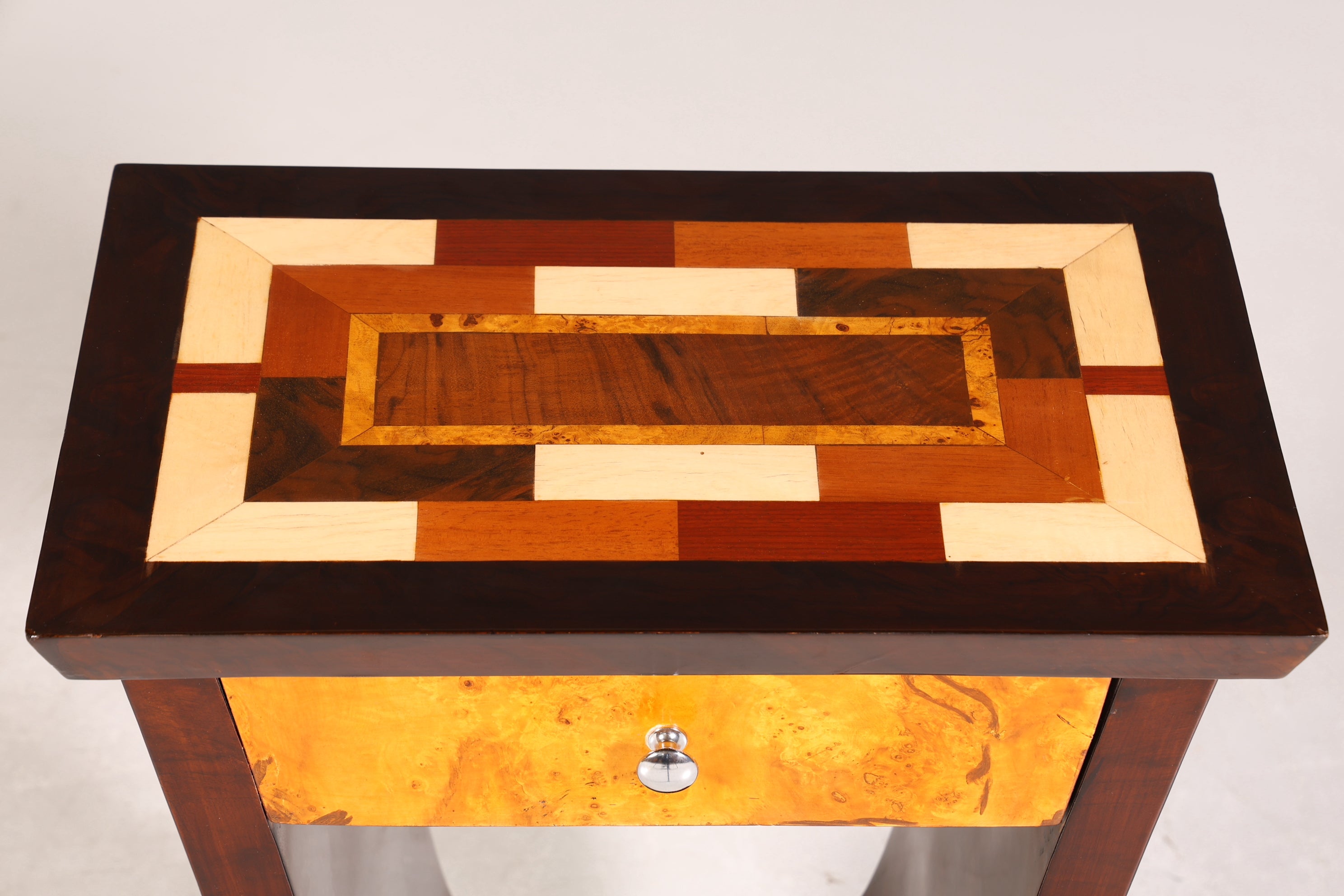 Traumhafte Art Deco Stil Kommode Beistelltisch Nachttisch Ablagetisch