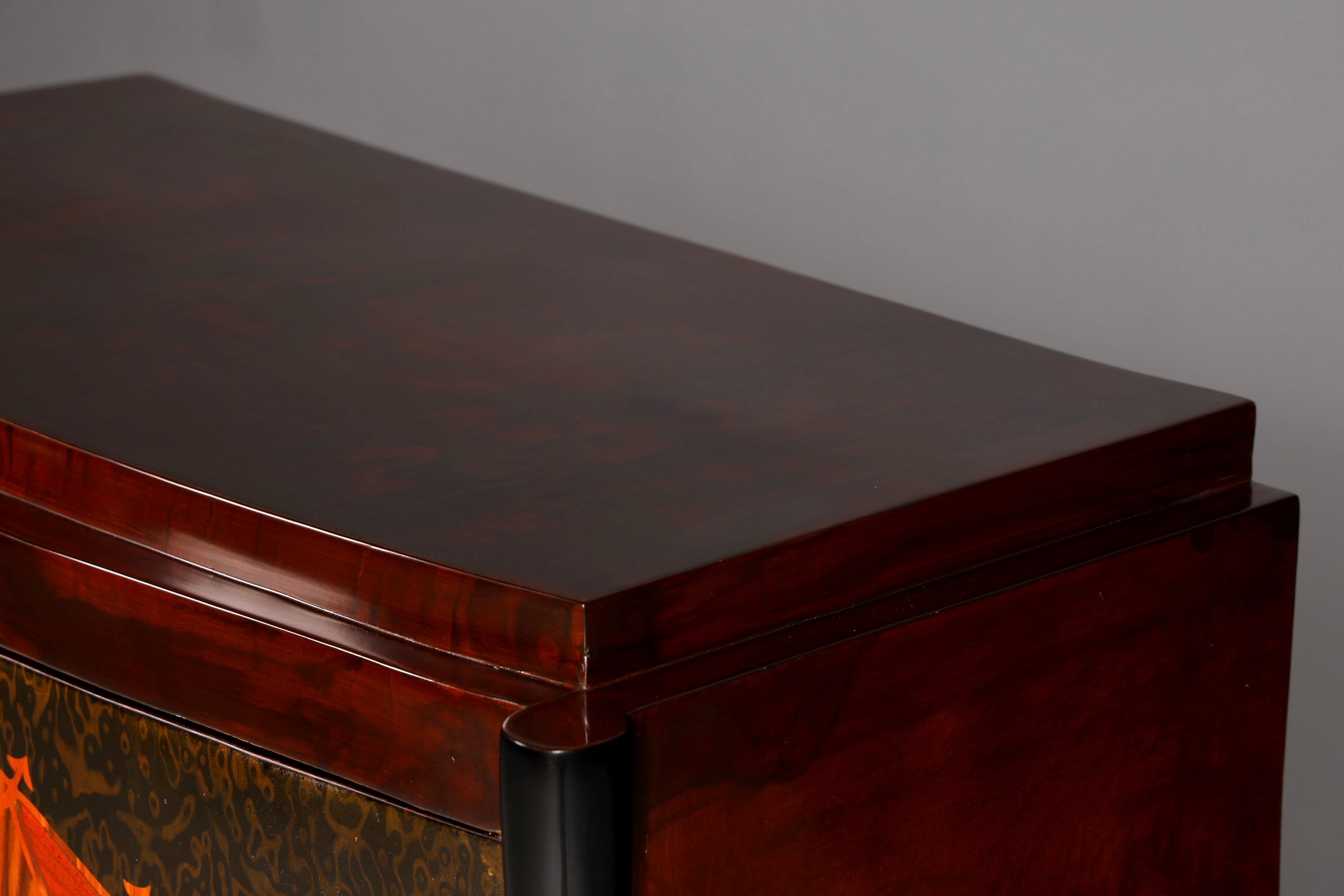 Wunderschönes Art Deco Design Highboard Schrank Kommode Vertiko Sun Cabinet Wäscheschrank