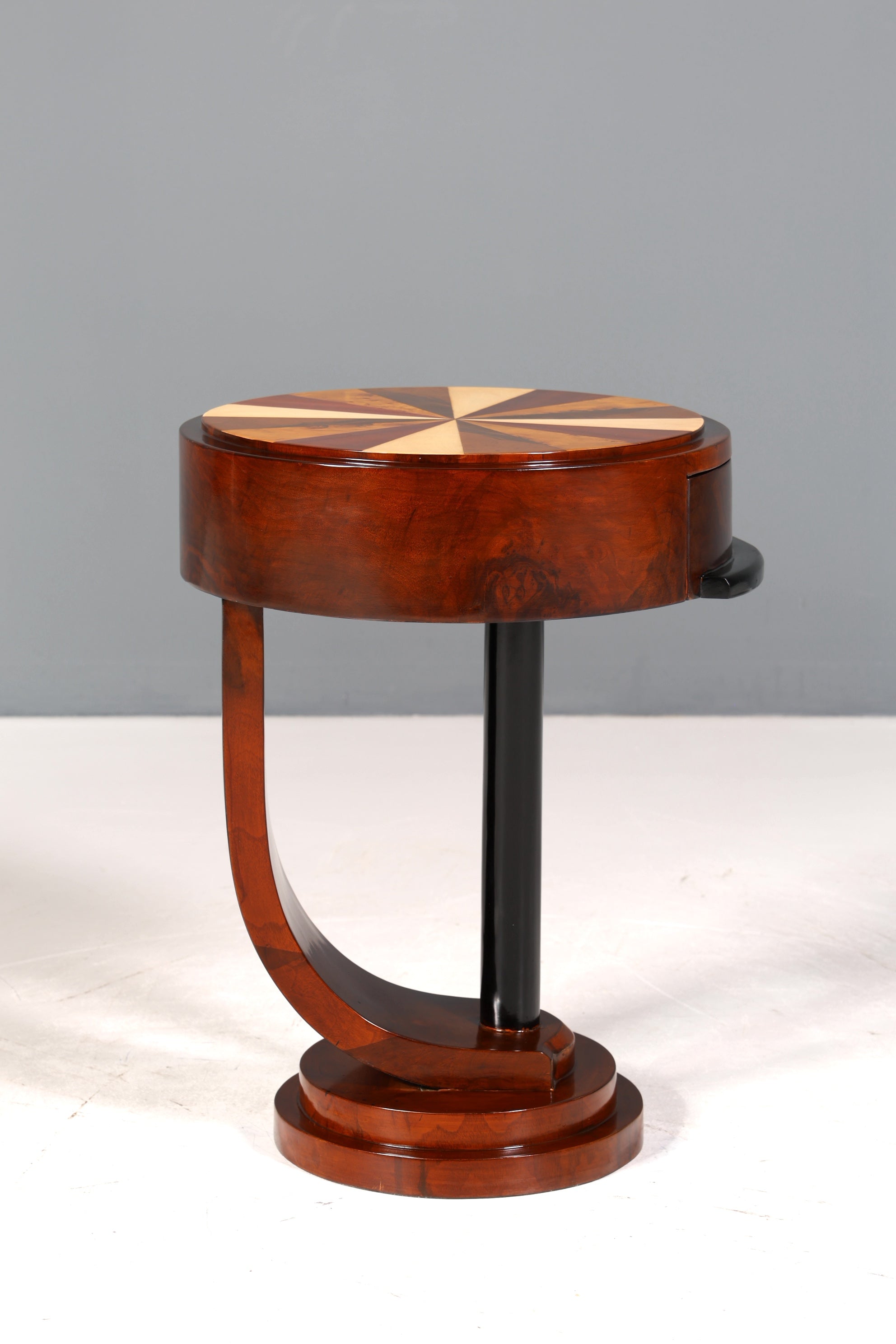 Traumhafte Art Deco Stil Kommode Beistelltisch Nachtisch Ablagetisch bunt