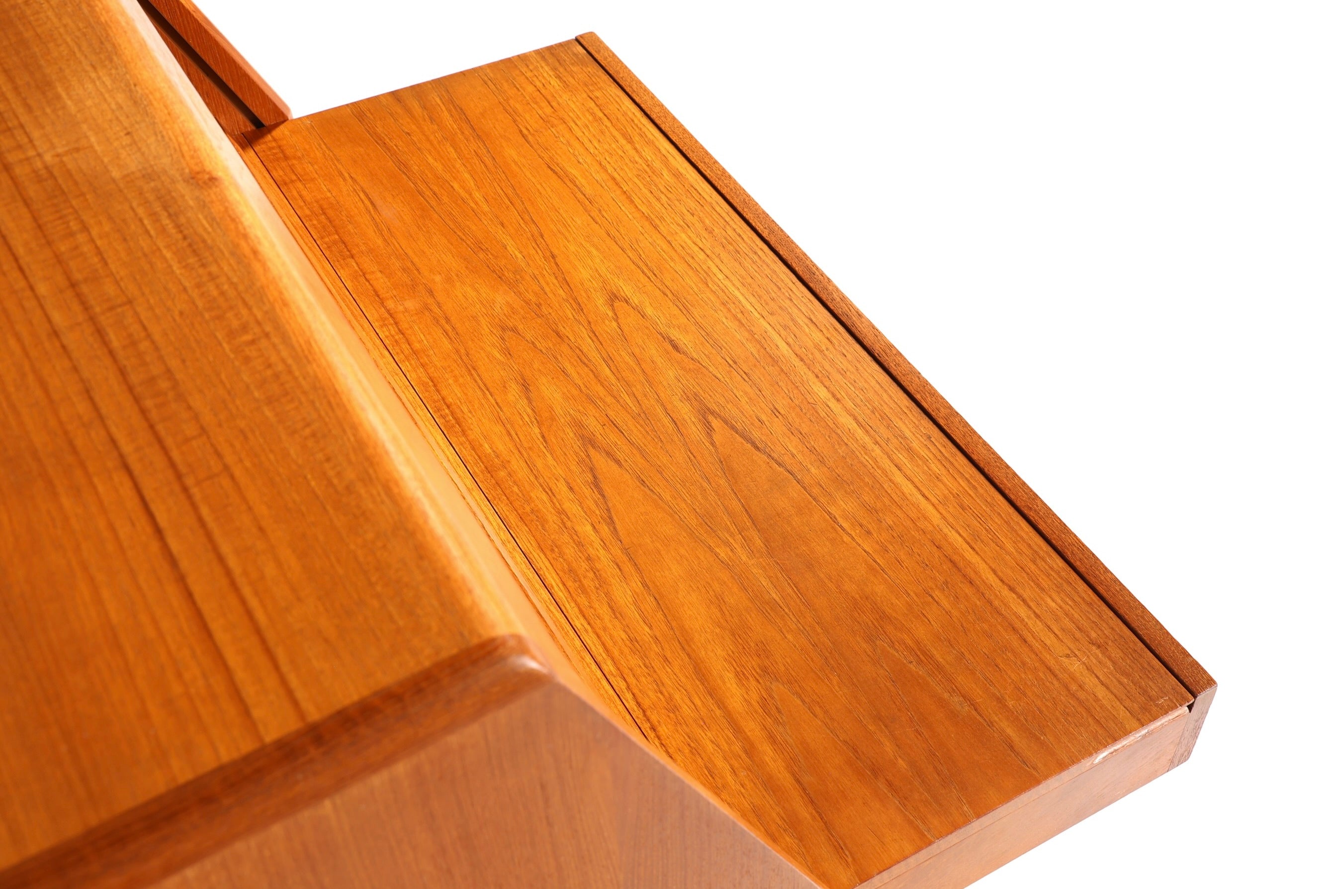 Edler Original Dyrlund Sekretär Mid Century Schreibtisch Danish Design Teak Holz Kommode Schreibkommode