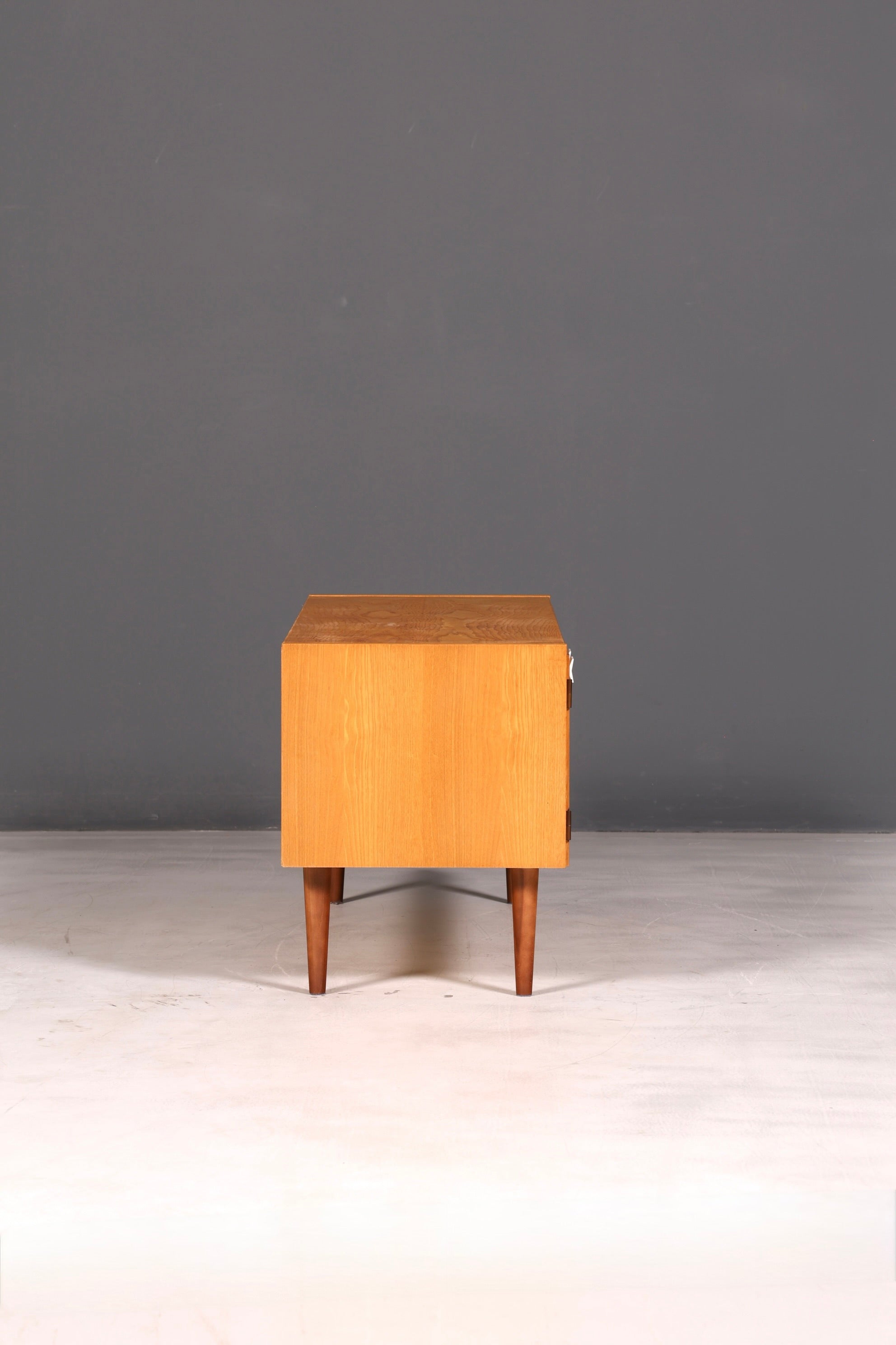 Wunderschöne Original Hellerau Mid Century Kommode Modell 427 Sideboard TV Schrank Vintage echt Holz