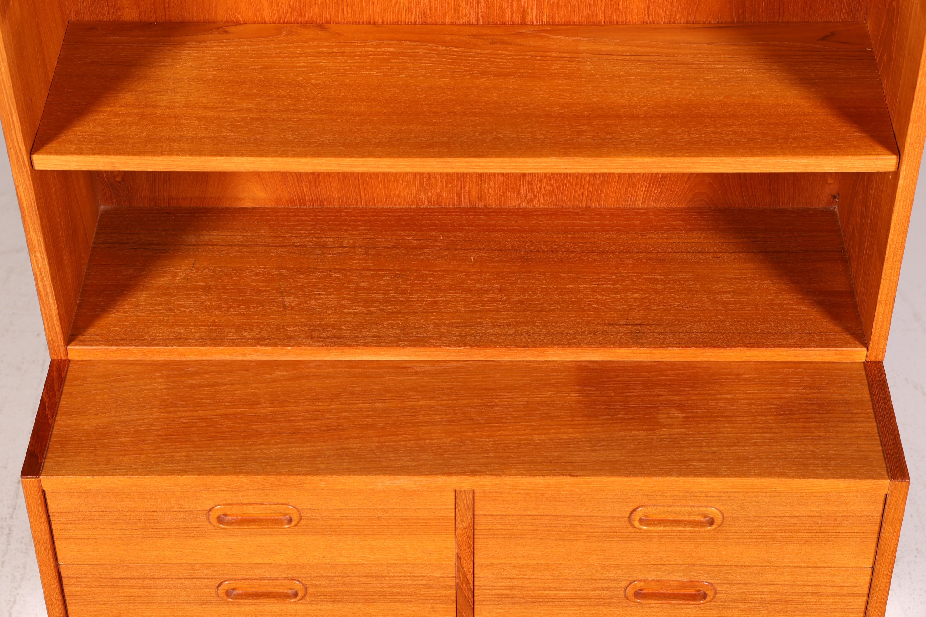 Wunderschönes Mid Century Regal Danish Design Bücherregal Schrank Vintage Retro 60er