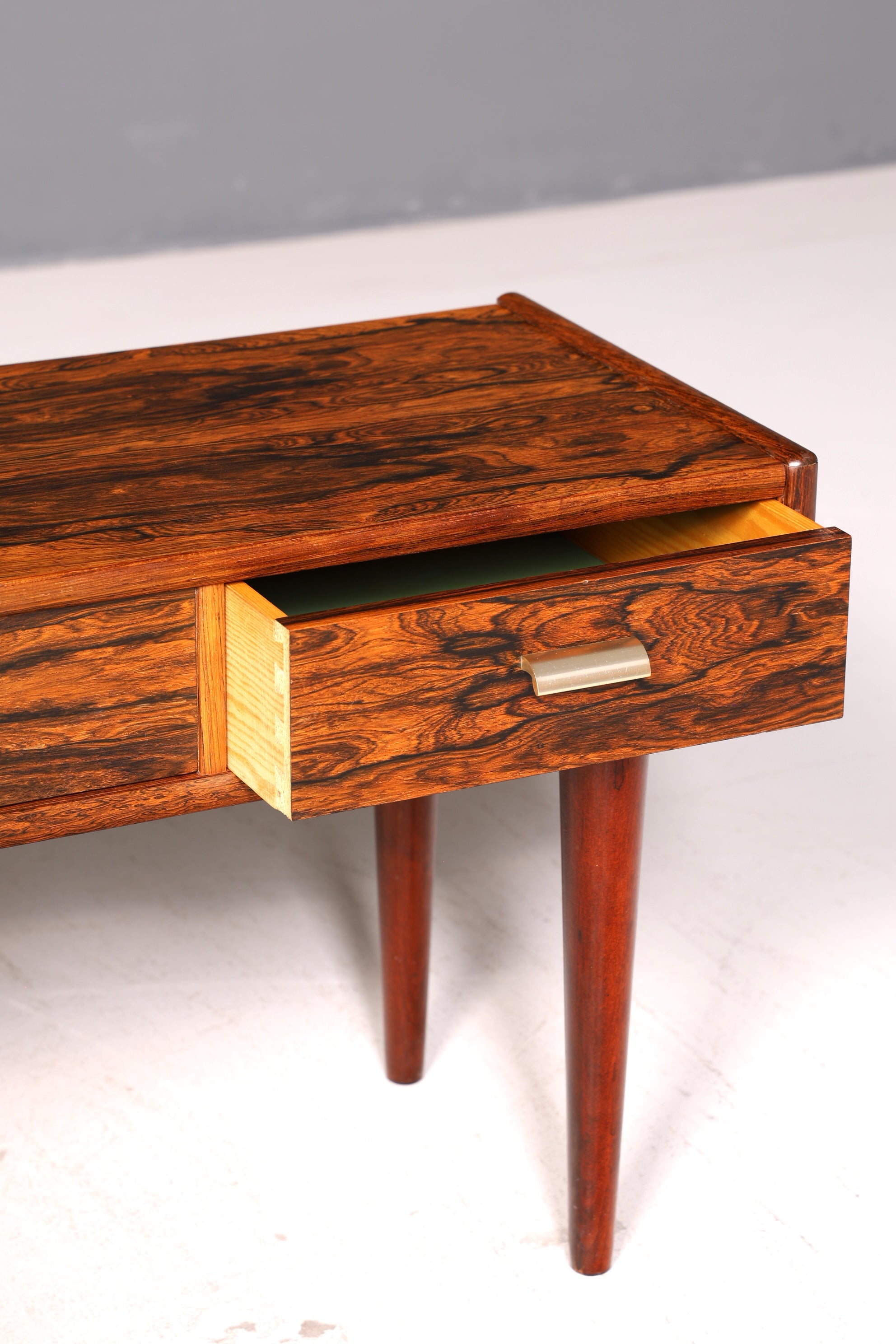 Wunderschönes Mid Century Palisander Sideboard Vintage TV-Kommode Retro 60er Jahre