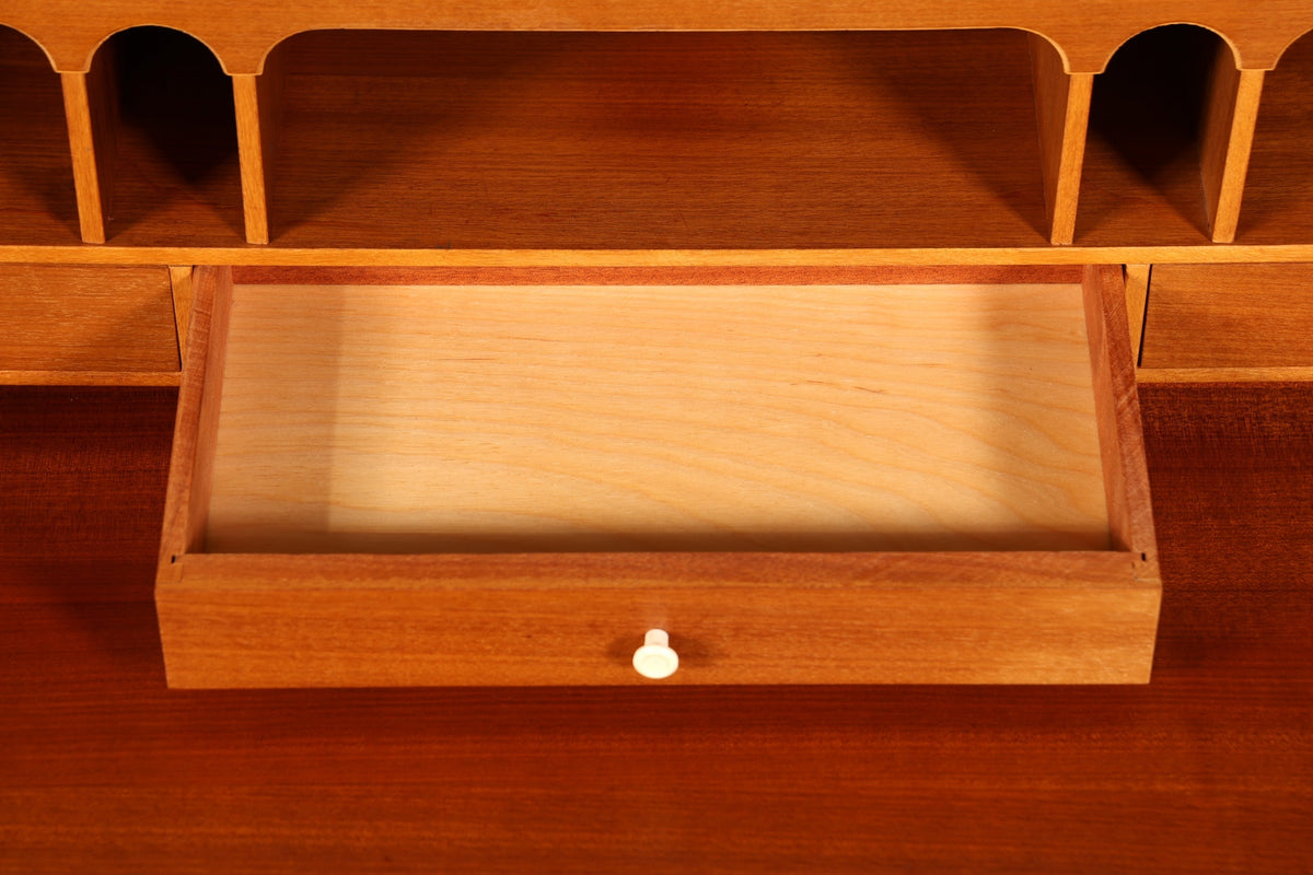 Stilvoller Mid Century Rollladen Sekretär echt Holz Büro Schrank Vintage Schreibkommode