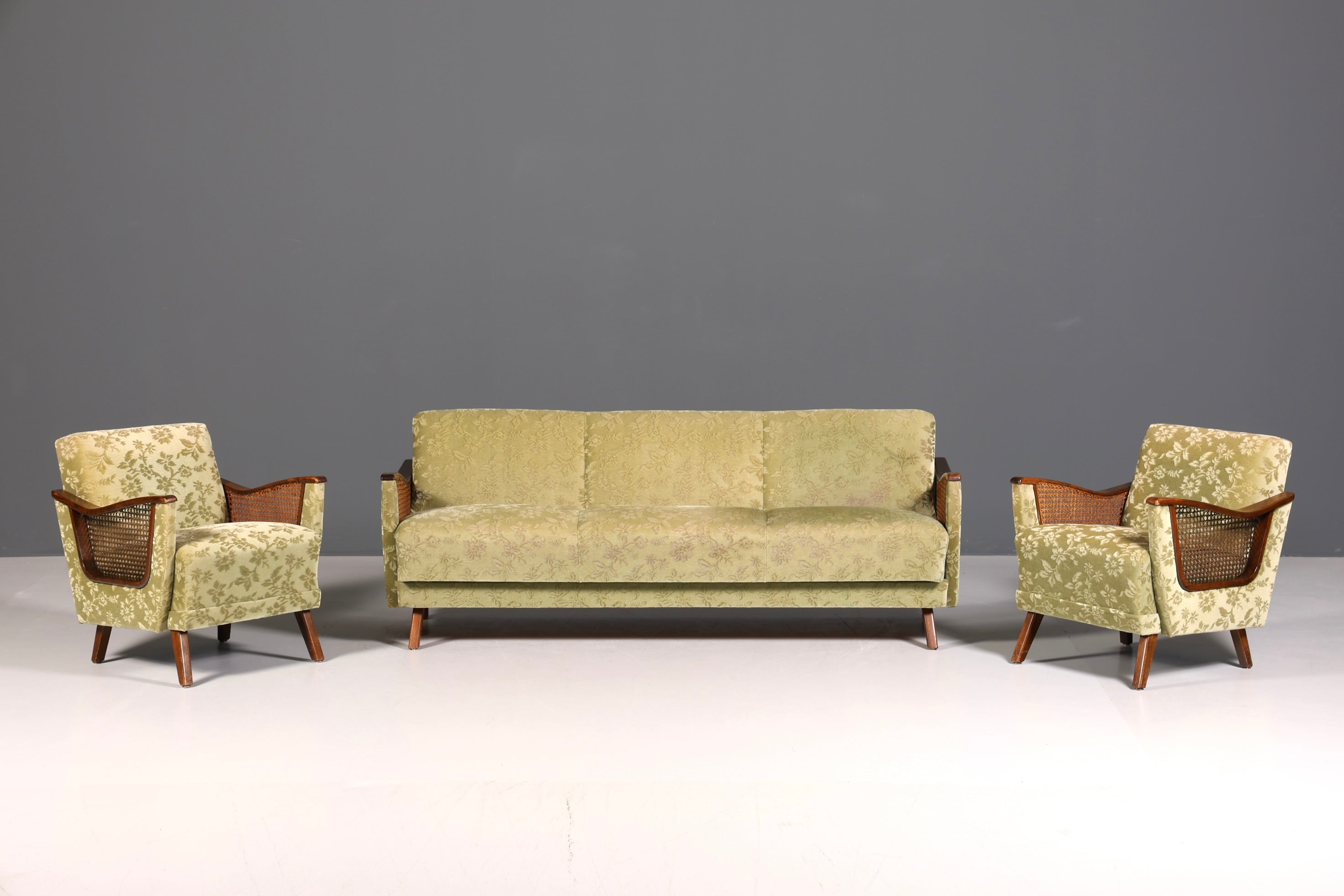 Wunderschönes Chippendale Sofa Barock Stil Wiener Geflecht Schlafsofa 3-Sitzer Couch Gästebett