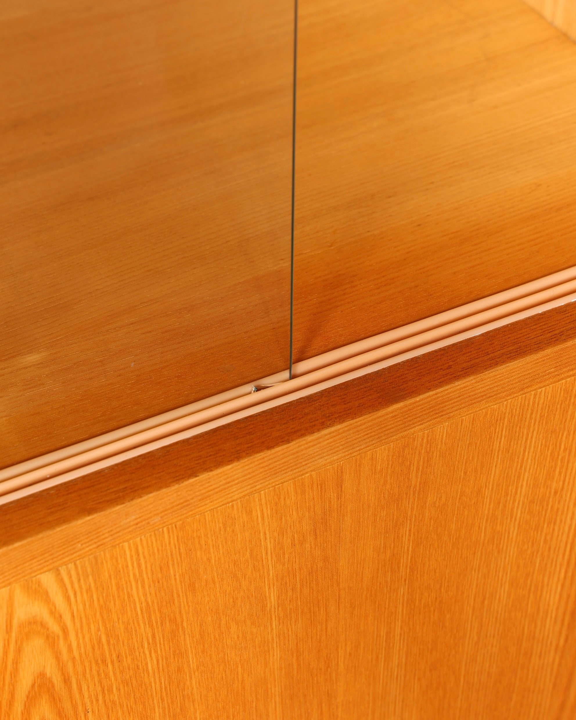 Wunderschöne Original Hellerau Mid Century Vitrine Schrank Franz Ehrlich 602 Kommode Bücherregal
