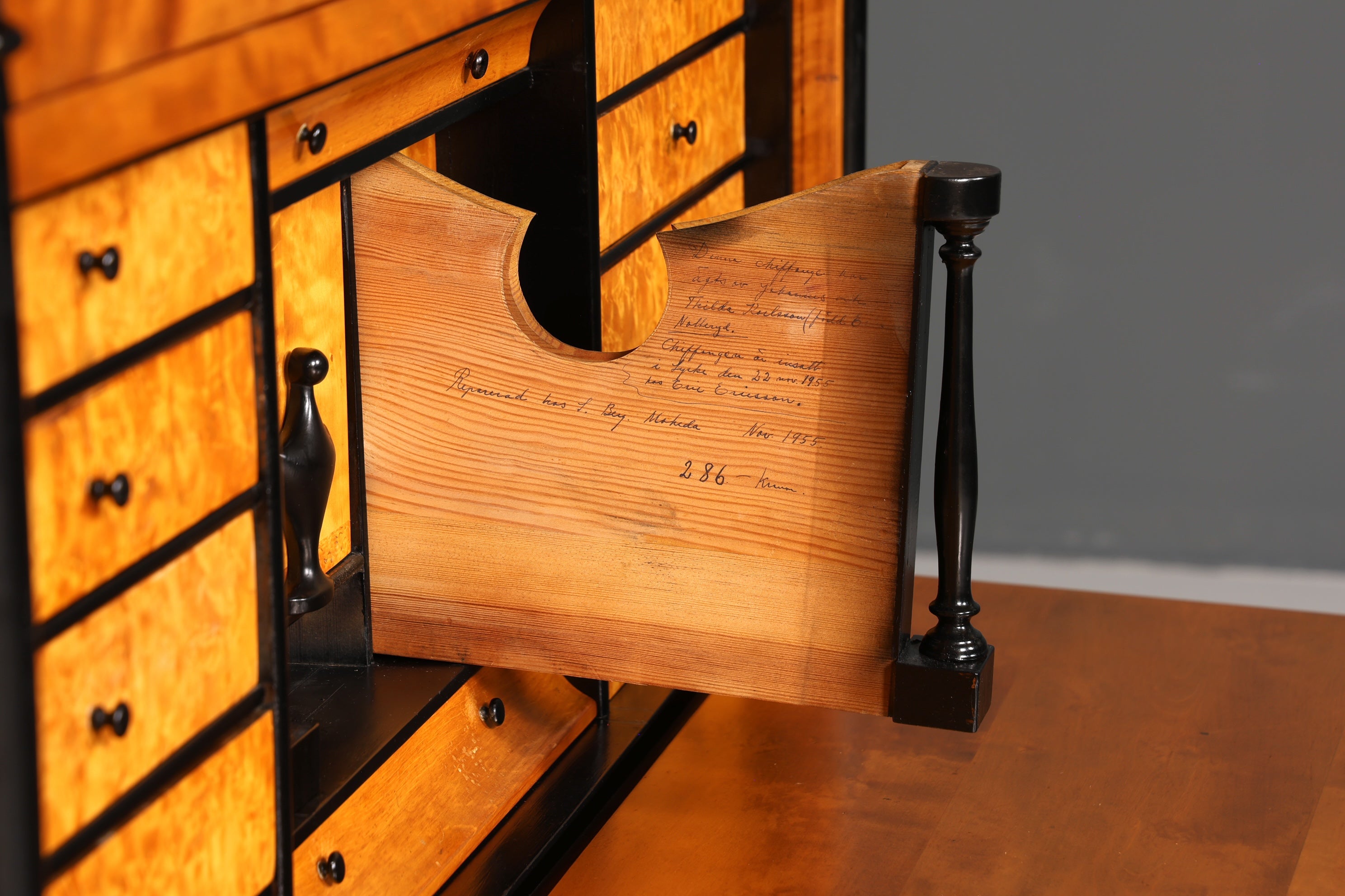 Traumhafter Original Biedermeier Sekretär um 1860 Kommode Antik Bürokommode