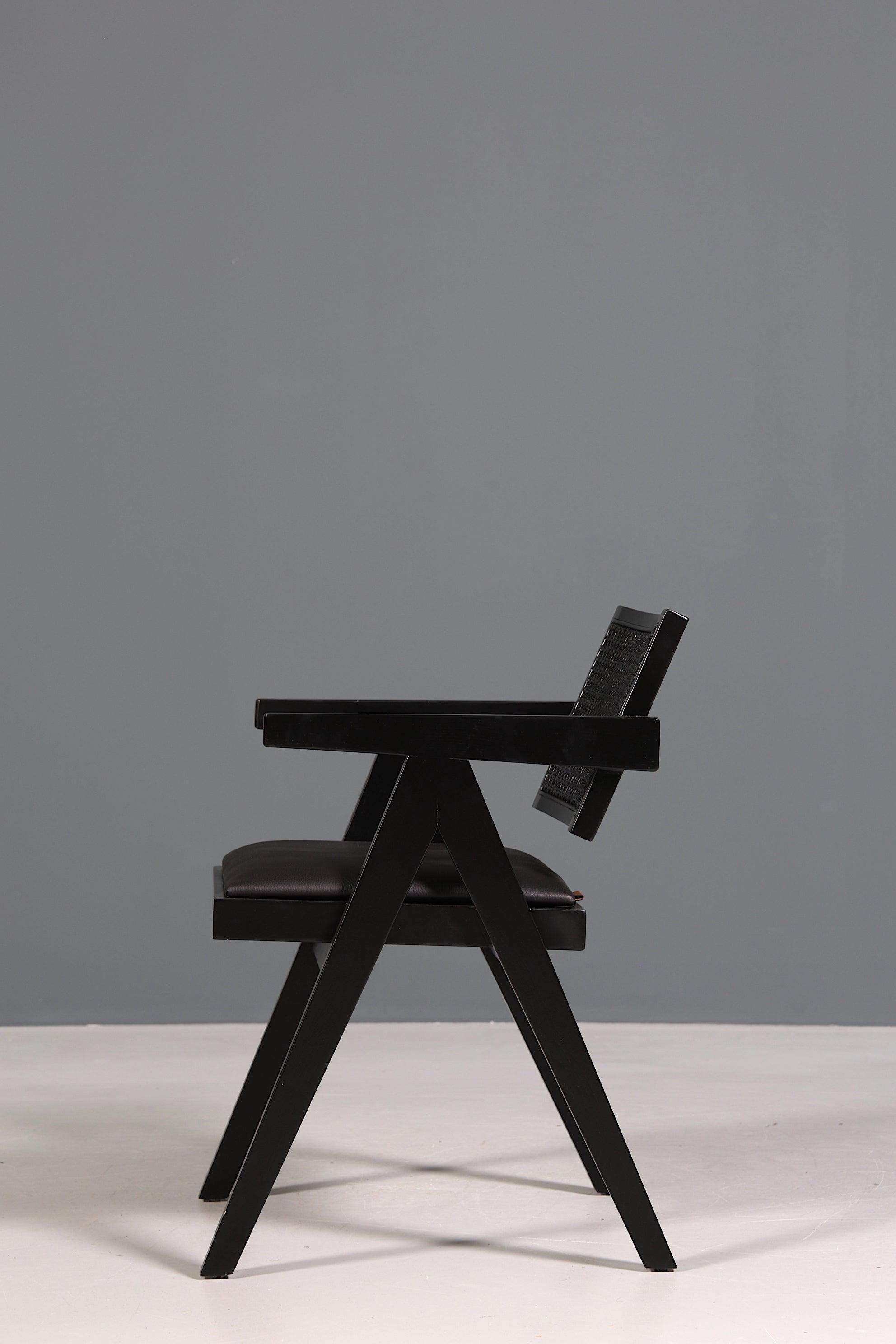 Sehr edler Korbgeflecht Stuhl "Vienna Black +" Armlehnsessel Bauhaus Relax Lounge Chair Stuhl Esszimmer Stuhl Küchenstuhl