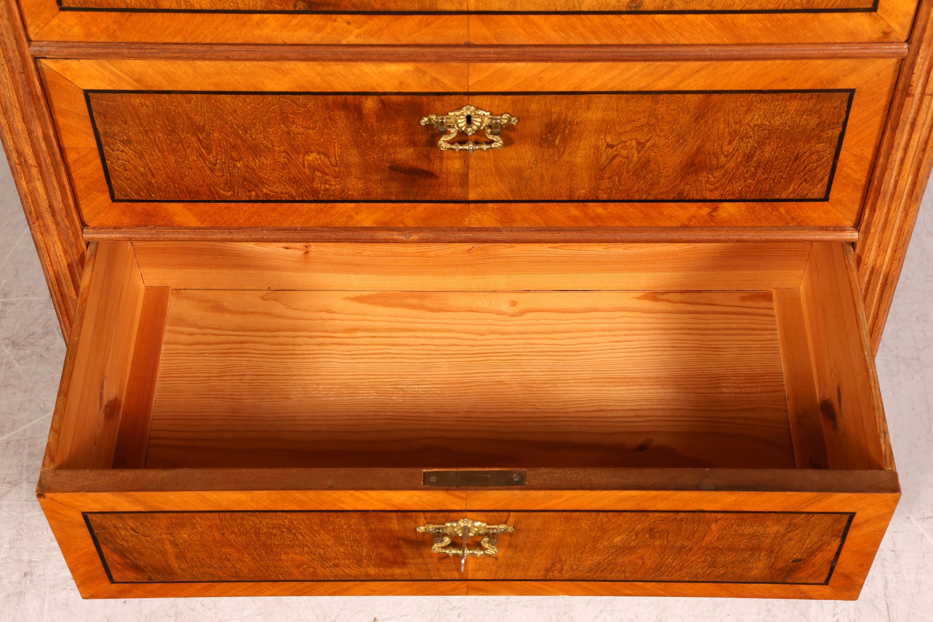 G468 Finish cm Wunderschöne Gründerzeit Kommode Jugendstil Vertiko Schubladenkommode Antik Wäschekommode (Kopie) (Kopie) (Kopie)