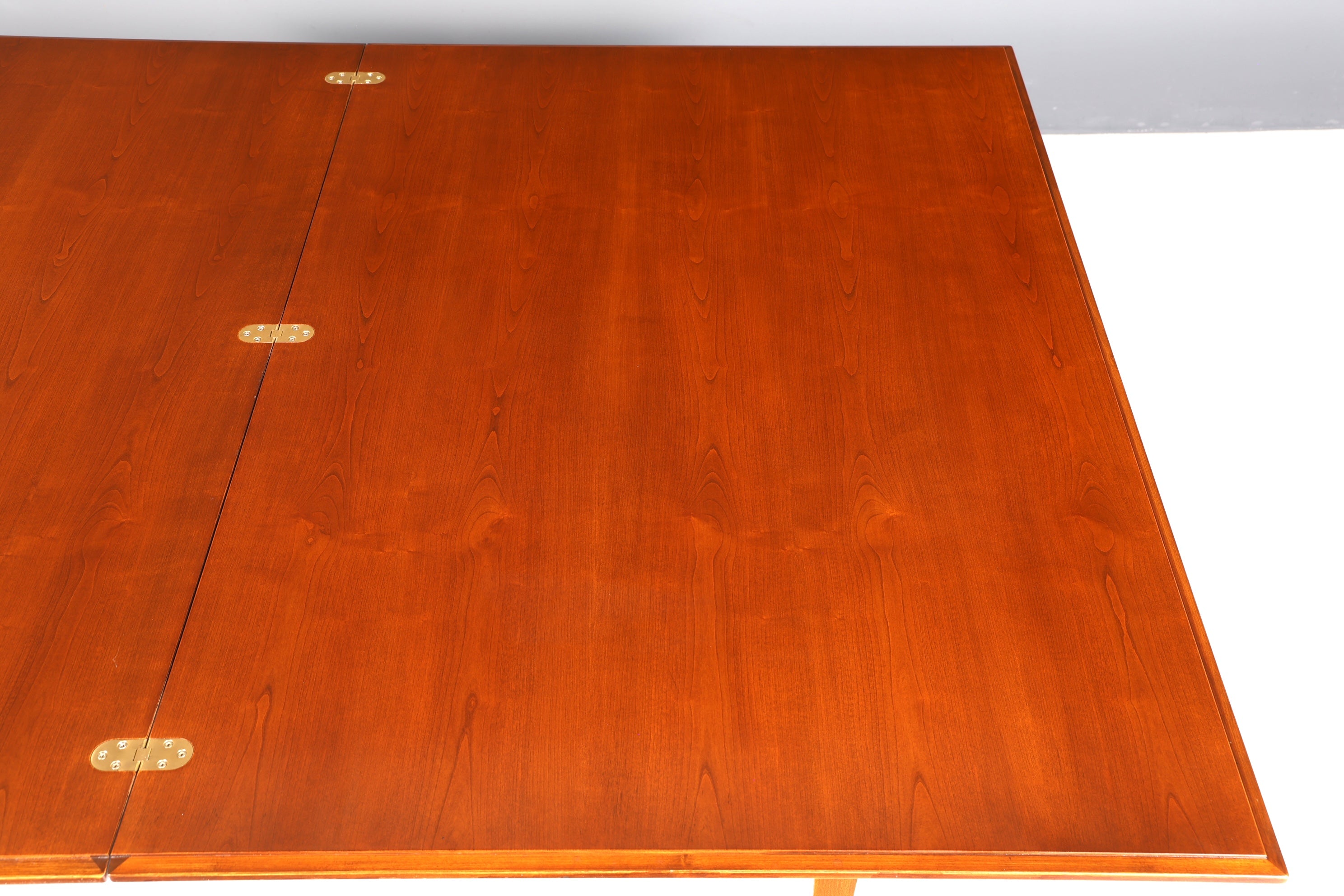 F863 Finish cm SELVA Wunderschöner Englischer Tisch ausziehbarer Esstisch Antik Stil 60s Küchentisch Eibe