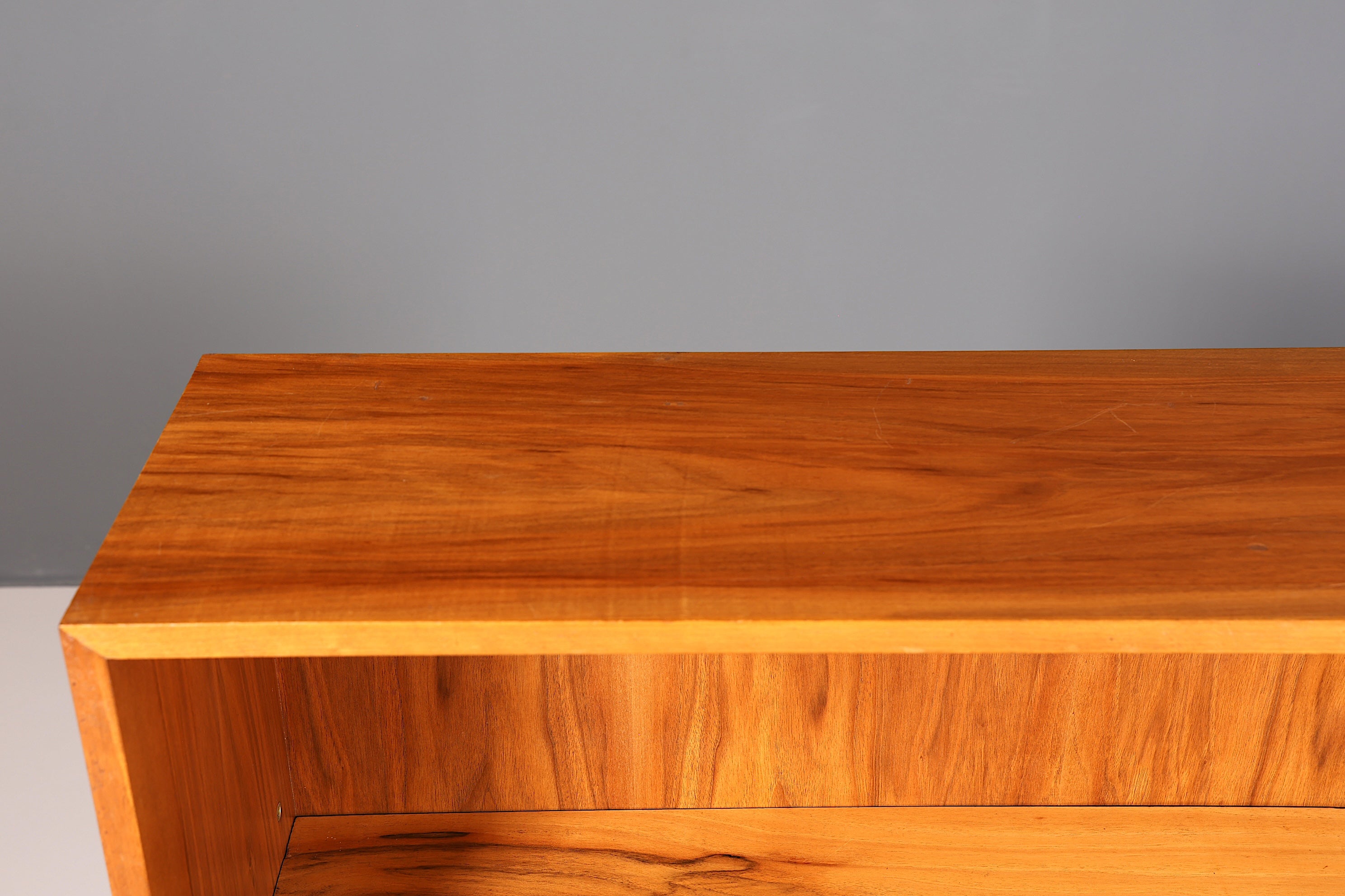 Beautiful original Musterring shelf, mid-century modern bookcase, retro style, real wood book storage