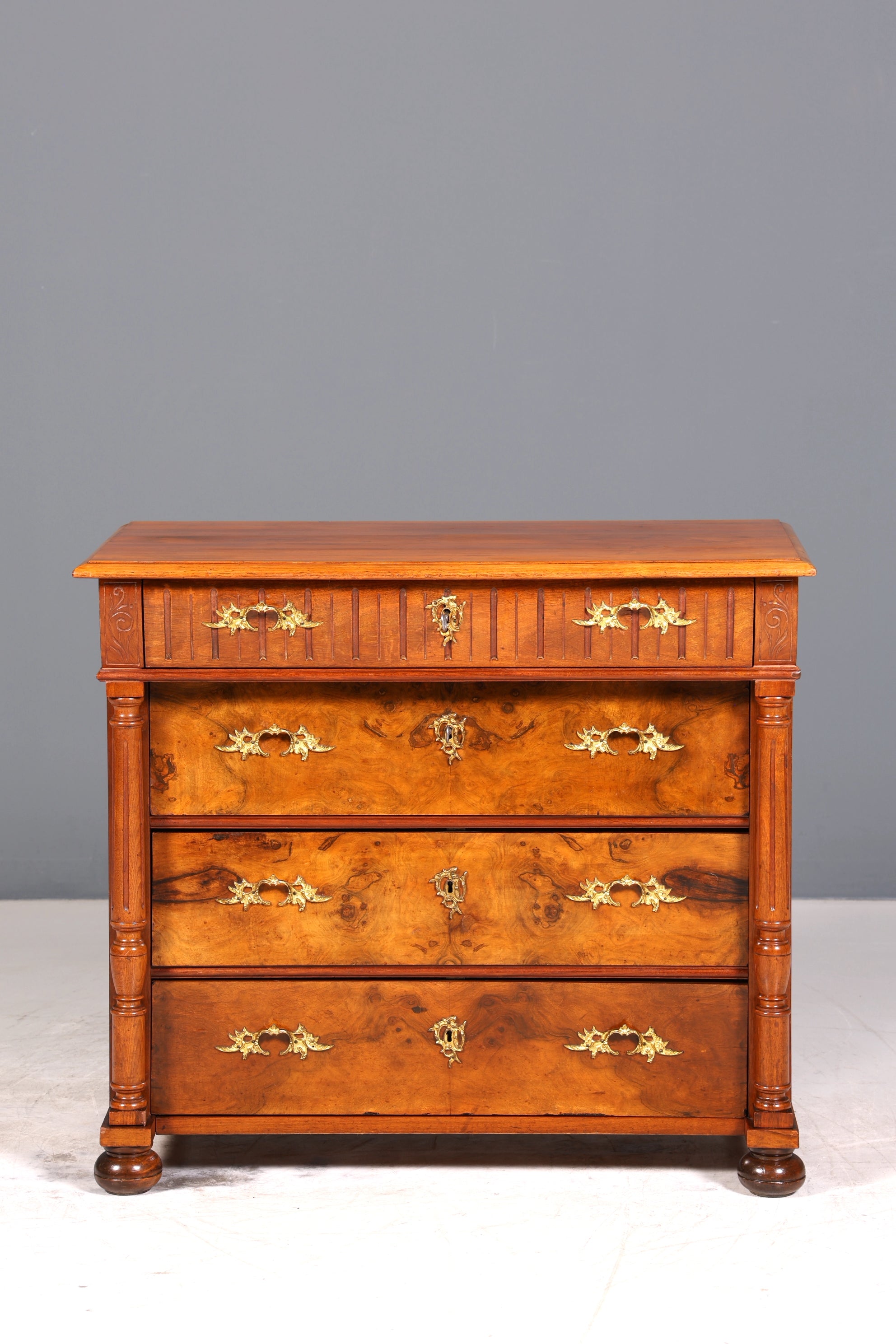 E910 Finish Wunderschöne Gründerzeit Kommode Louis Philippe Nussbaum Schubladen Kommode Sideboard um 1880
