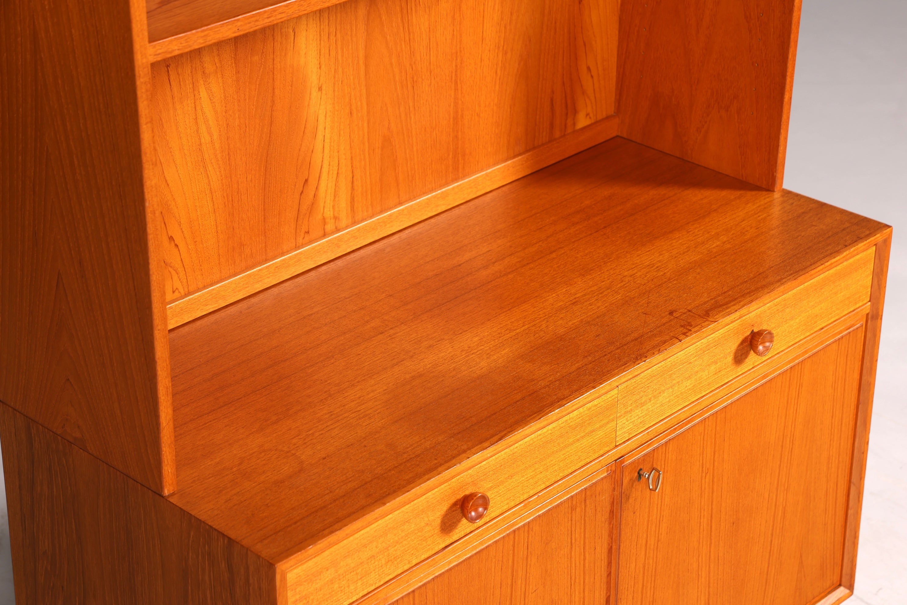 Traumhaftes Mid Century Regal Teak Holz Schrank Danish Design Retro Kommode Vintage Bücherregal 60er Jahre 2 von 2