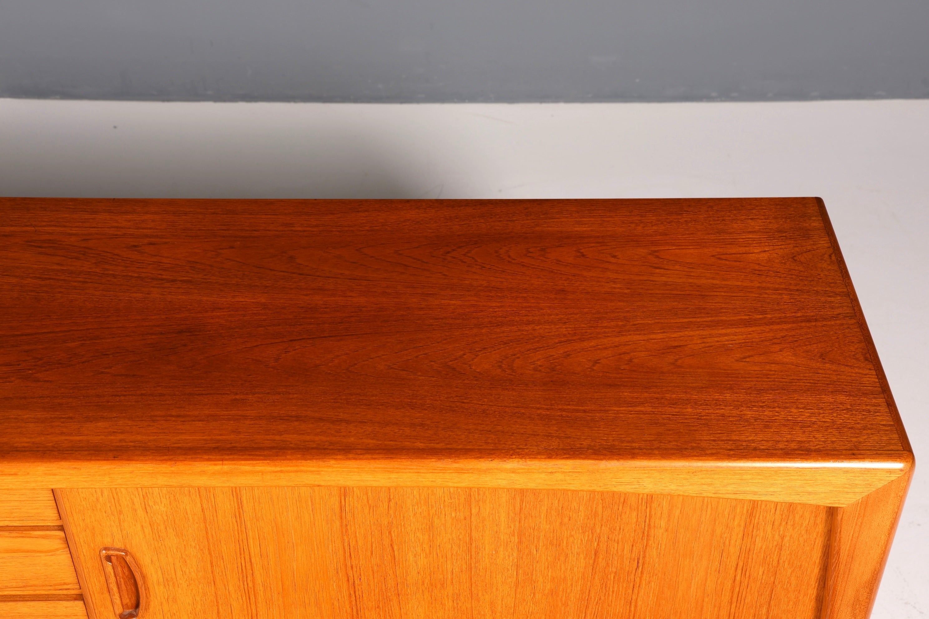 F960 Finish cm Schlichtes Mid Century Sideboard Vintage TV Kommode 60s Schrank Longboard Retro Lowboard