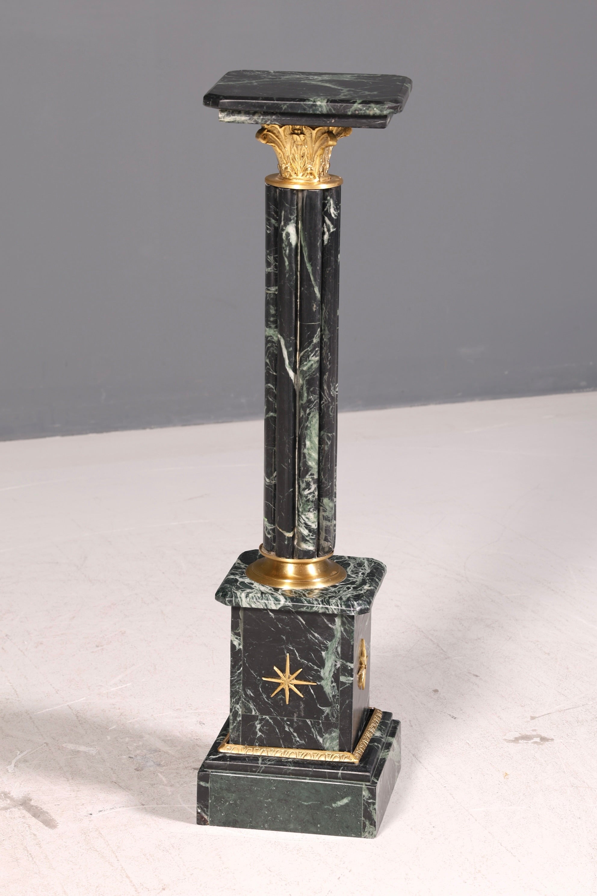 Edle Barock Stil Säule Louis XV Marmor Blumensäule Naturstein Sockel Ablage