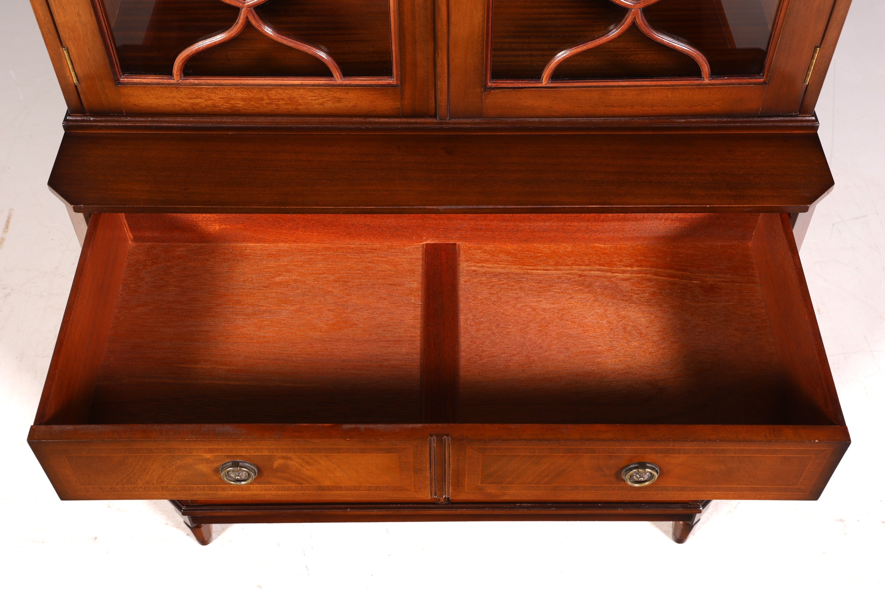 F968 Finish cm Wunderschöne Englische Vitrine Bibliothek Bücherschrank UK Buffet Schrank 60s Jahre