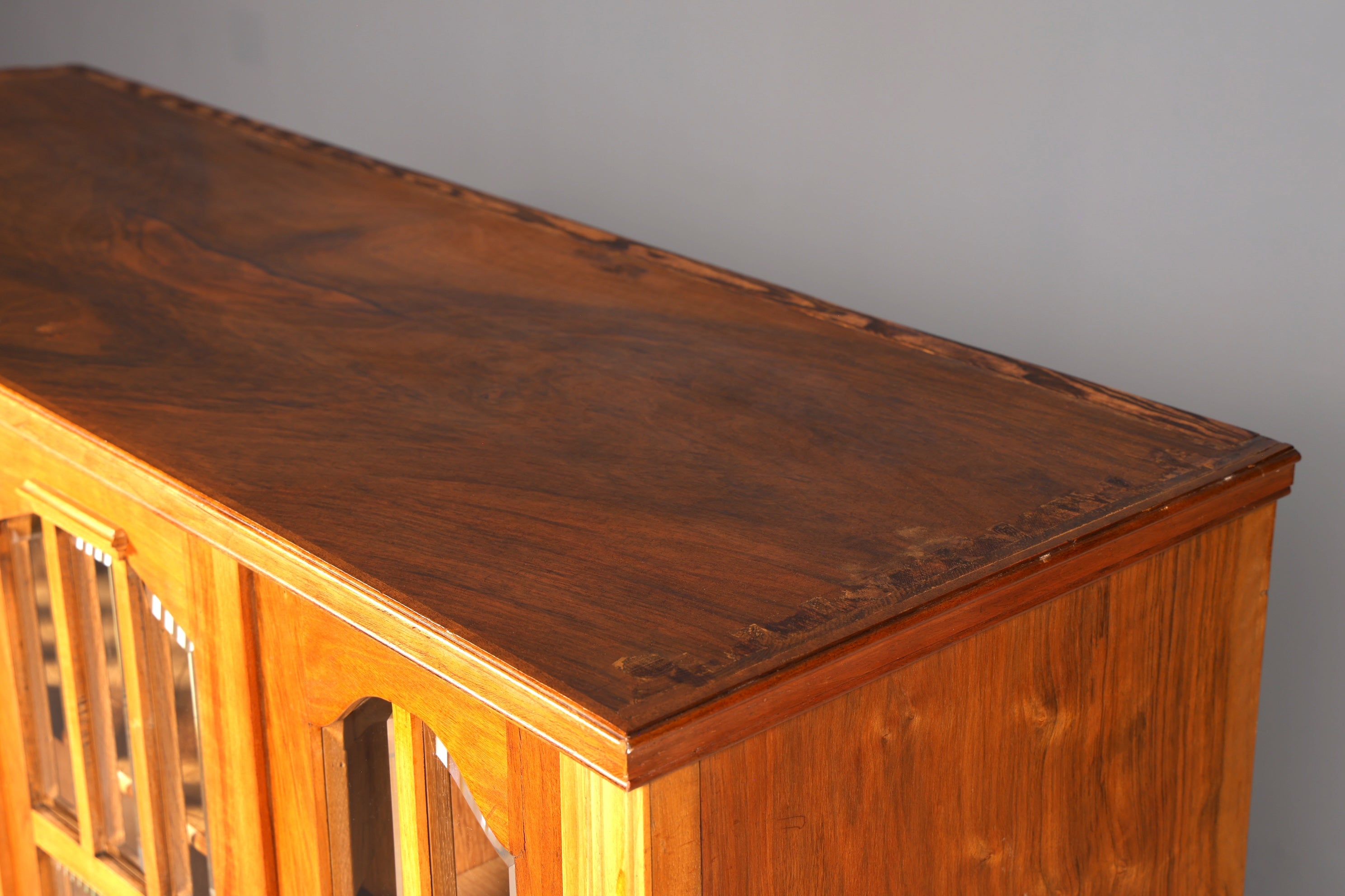 Traumhafte Jugendstil Vitrine Eiche Bücherschrank Antik Schrank Geschirrschrank Glasvitrine um 1900 Vintage