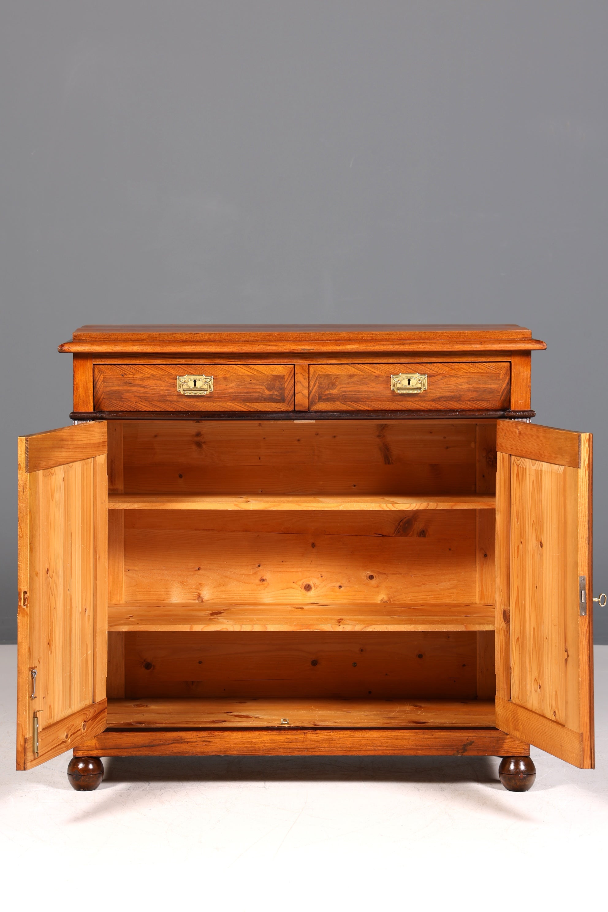 Beautiful Gründerzeit (late 19th century) cabinet, Art Nouveau chest of drawers, antique sideboard, dresser