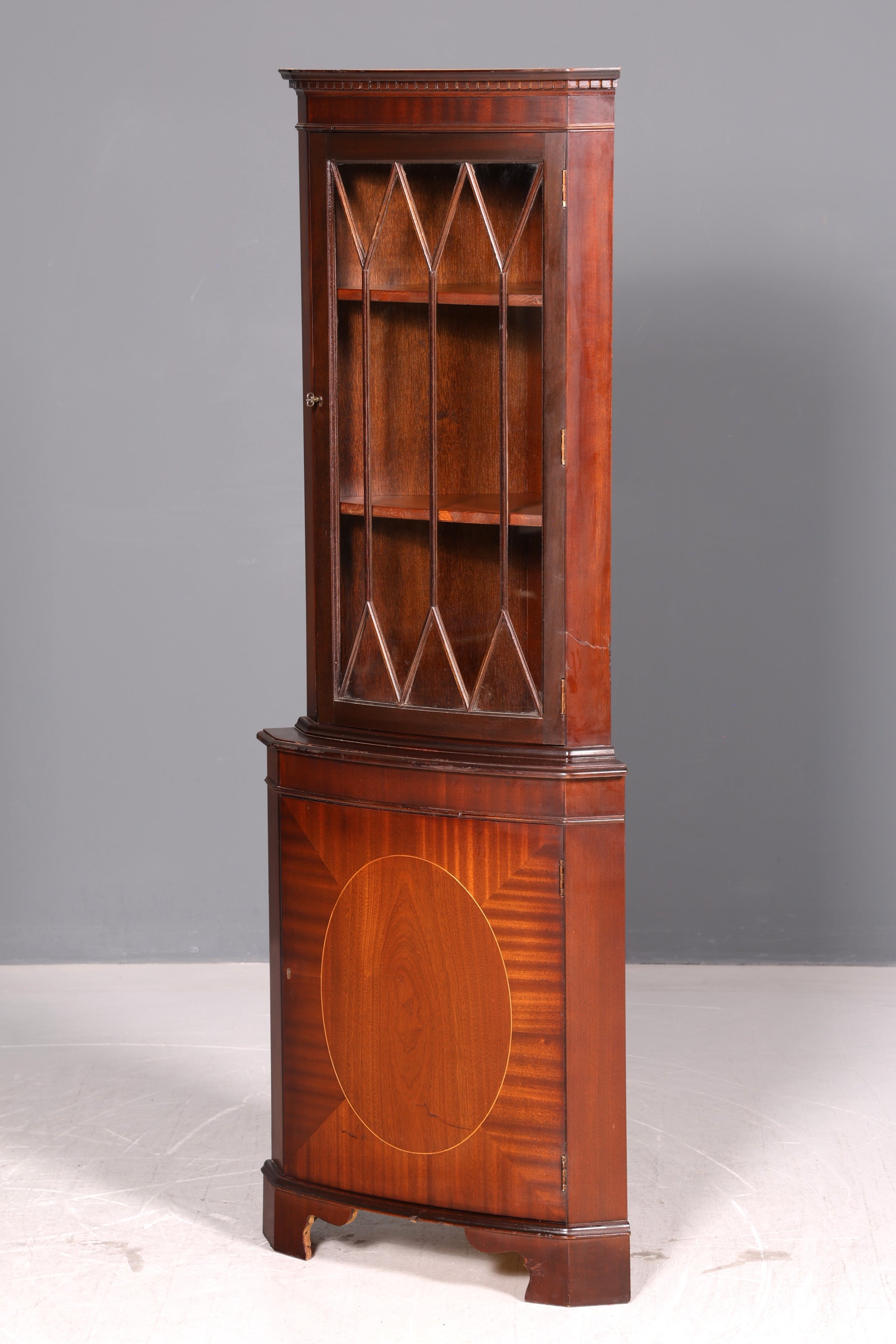 Wunderschöne Englische Eckvitrine Mahagoni 60er Echt Holz Schrank Eckschrank Glasvitrine Vitrine Vintage