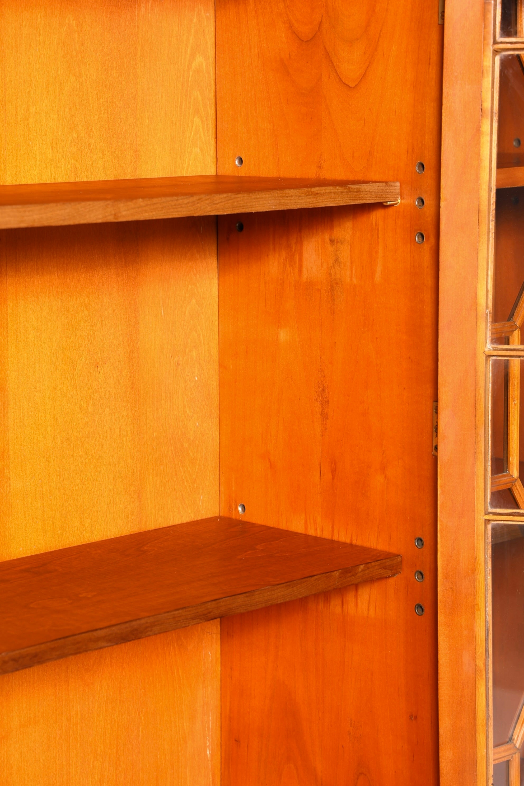 Dreamlike English display cabinet, bookcase, buffet, antique style, English yew, glass display case, library