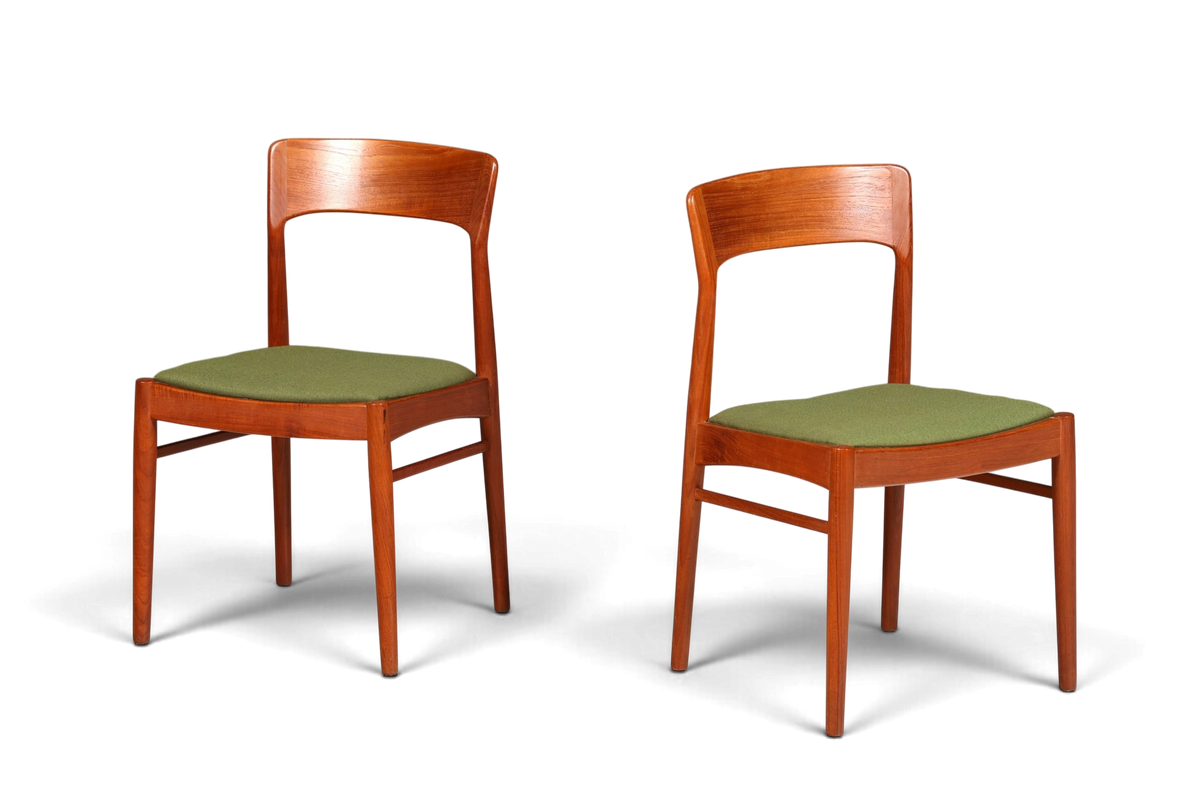 Dänischer Mid Century Esszimmerstuhl Teakholz Henning Kjærnulf Korup Stolefabrik 60er