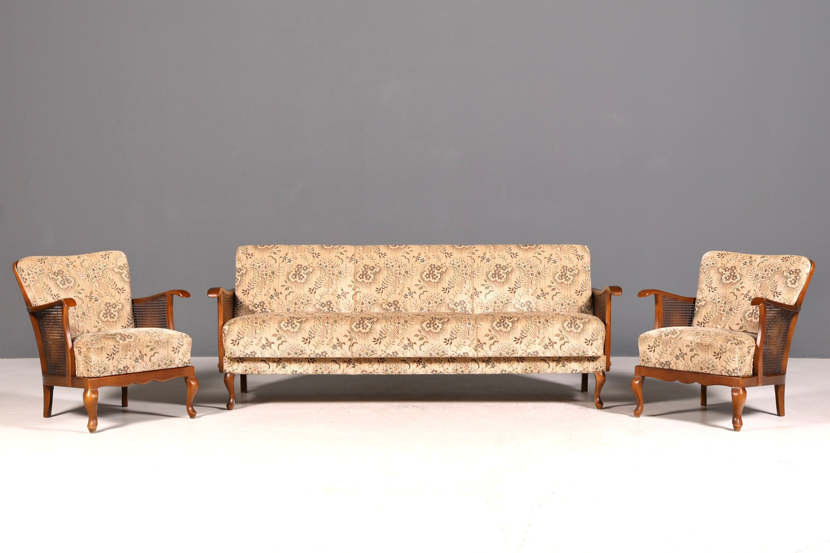 Eleganter Chippendale Armlehnstuhl Polstersessel Wiener Geflecht Antik Stil Salonstuhl Sitzmöbel