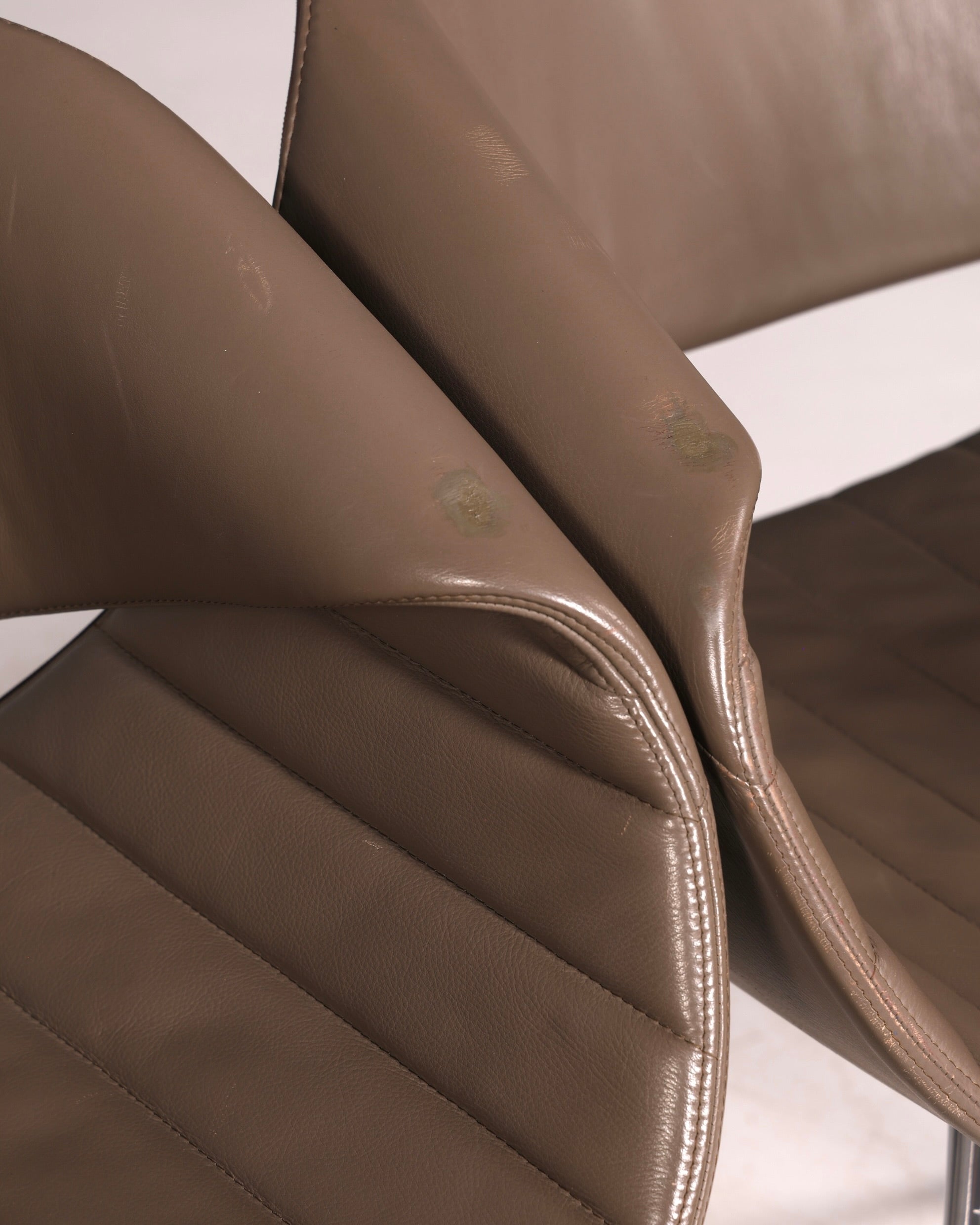 Elegant set of 4 Züco Little Perillo designer leather armchairs, genuine leather, chrome, modern