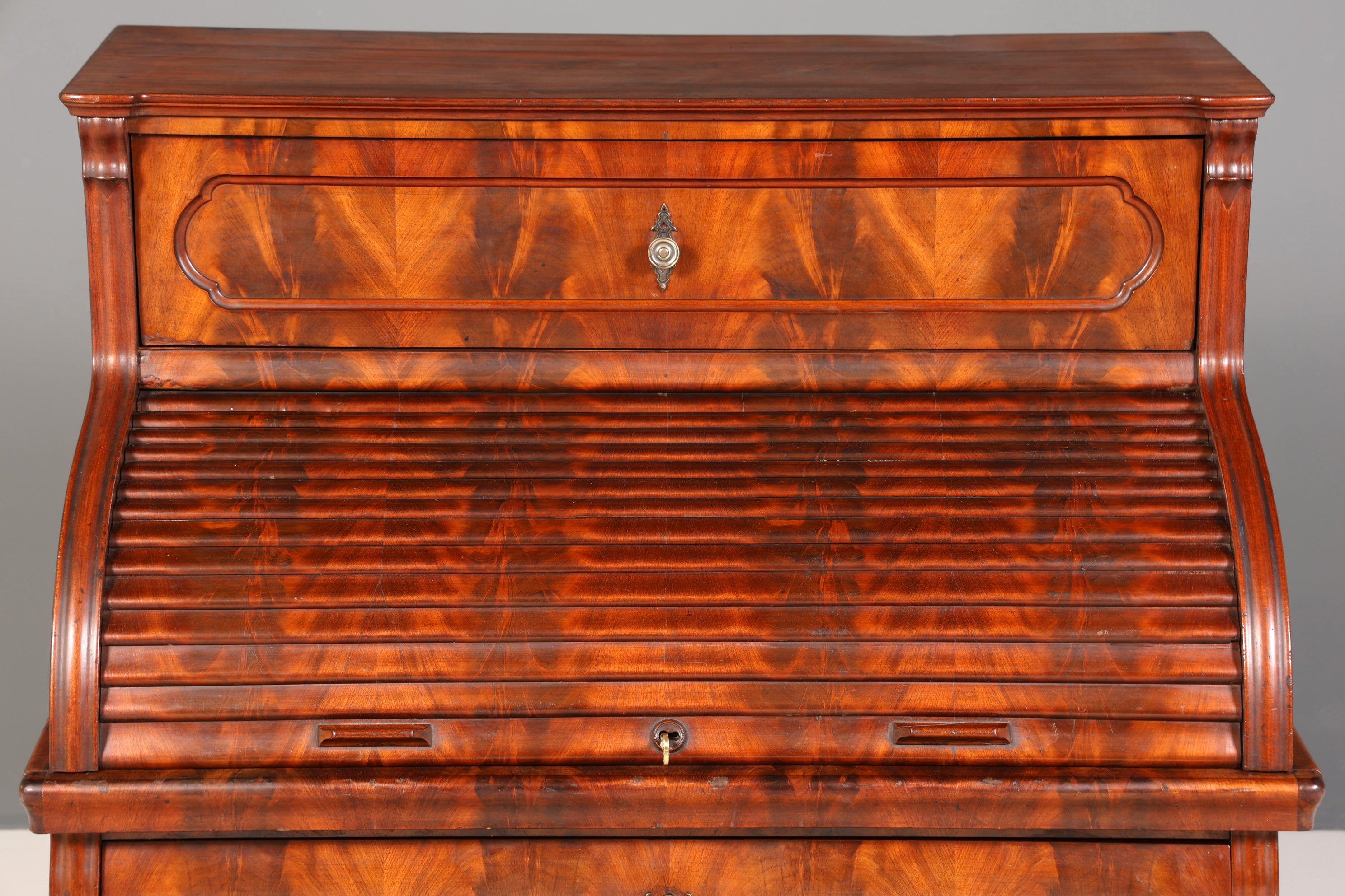 Beeindruckender Louis Philippe Sekretär Antik Rollladen Sekretär Nussbaum Schreibtisch Aufsatzsekretär