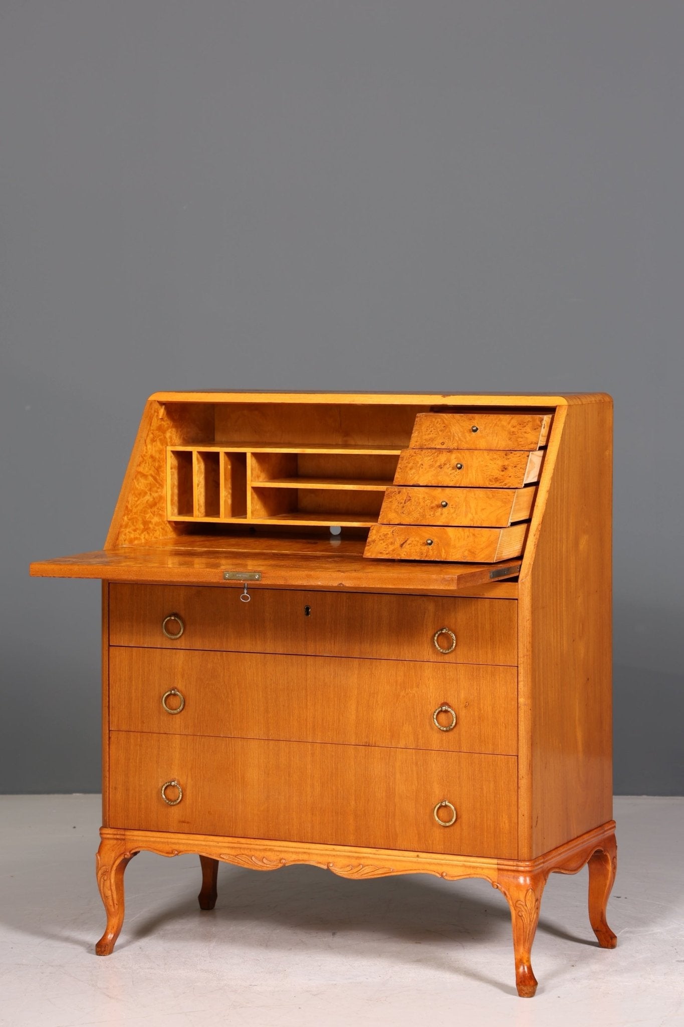 Stilvoller Sekretär um 1930 Büro Kommode Kirschholz skandinavischer Sekretär