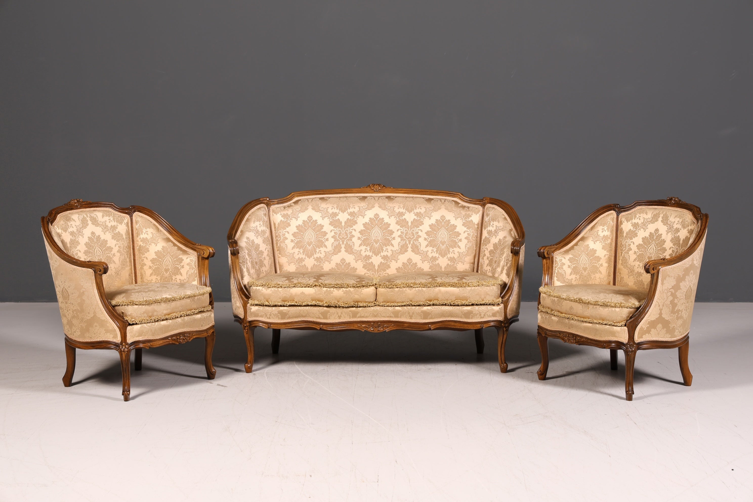 Edler Chippendale Armlehnsessel Barock Stil Samt Stoff Sessel Armchair Rococo Antik Polstersessel