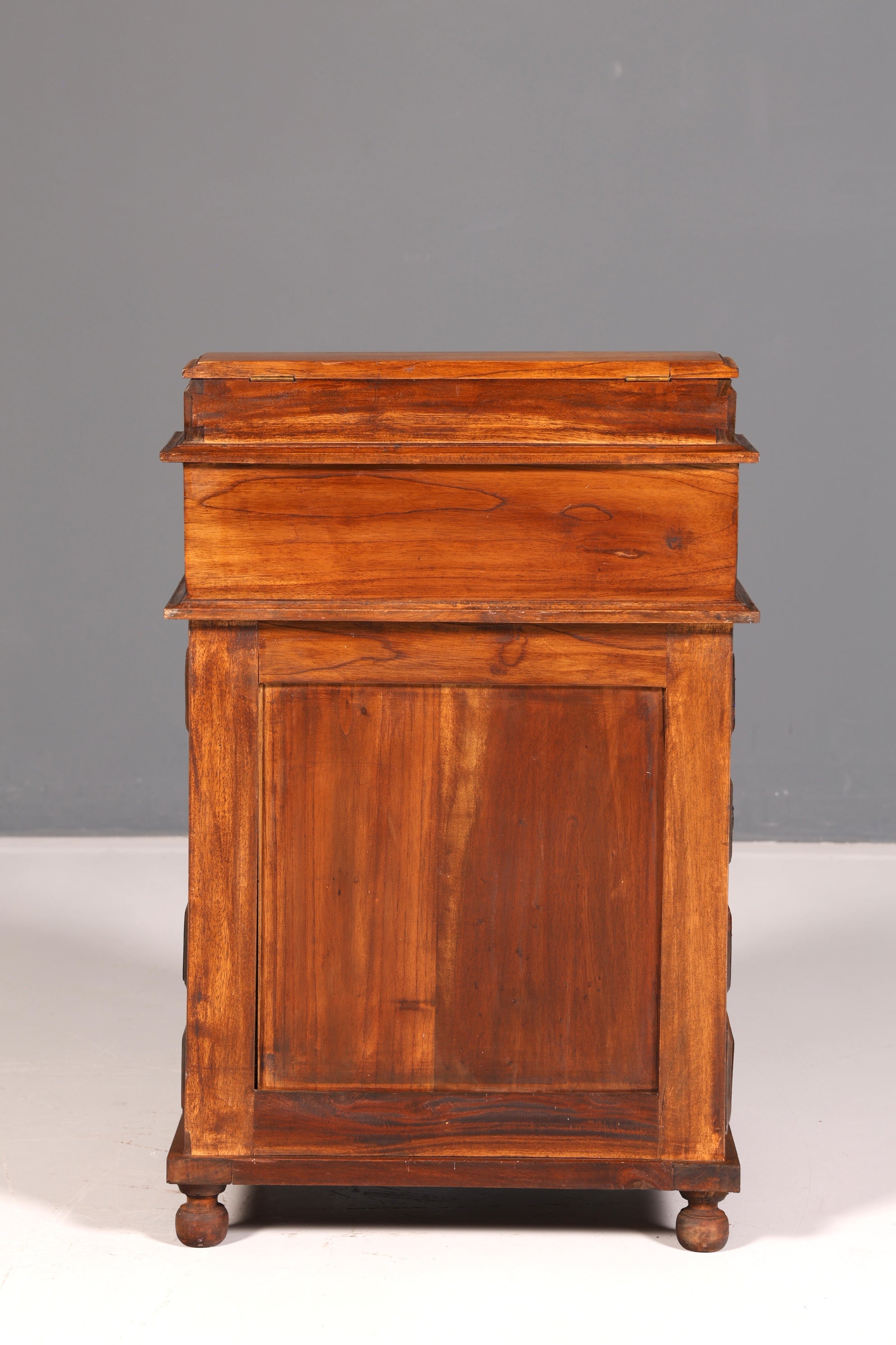 Prachtig Engels Davenport-bureau, secretaire en schrijfcommode in victoriaanse stijl, antiek en vintage