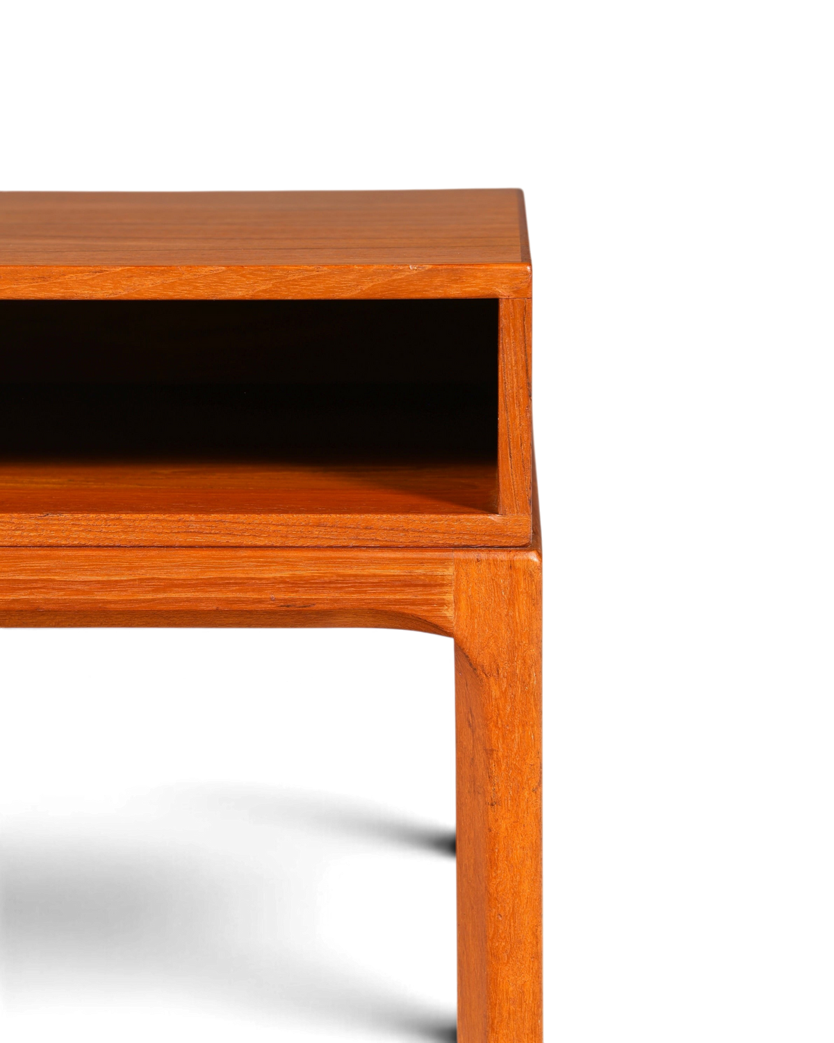 Wunderschöner Aksel Kjersgaard Beisteltlisch Mid Century Ablage Tisch Teak Holz Danish Design Nachttisch