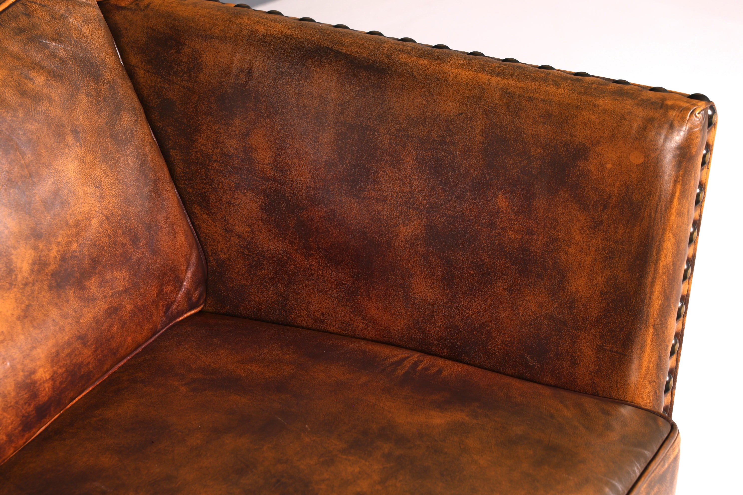 Wunderschönes Englisches Sofa im Knole Stil echt Leder Couch Englisch Polstersofa Antik Stil