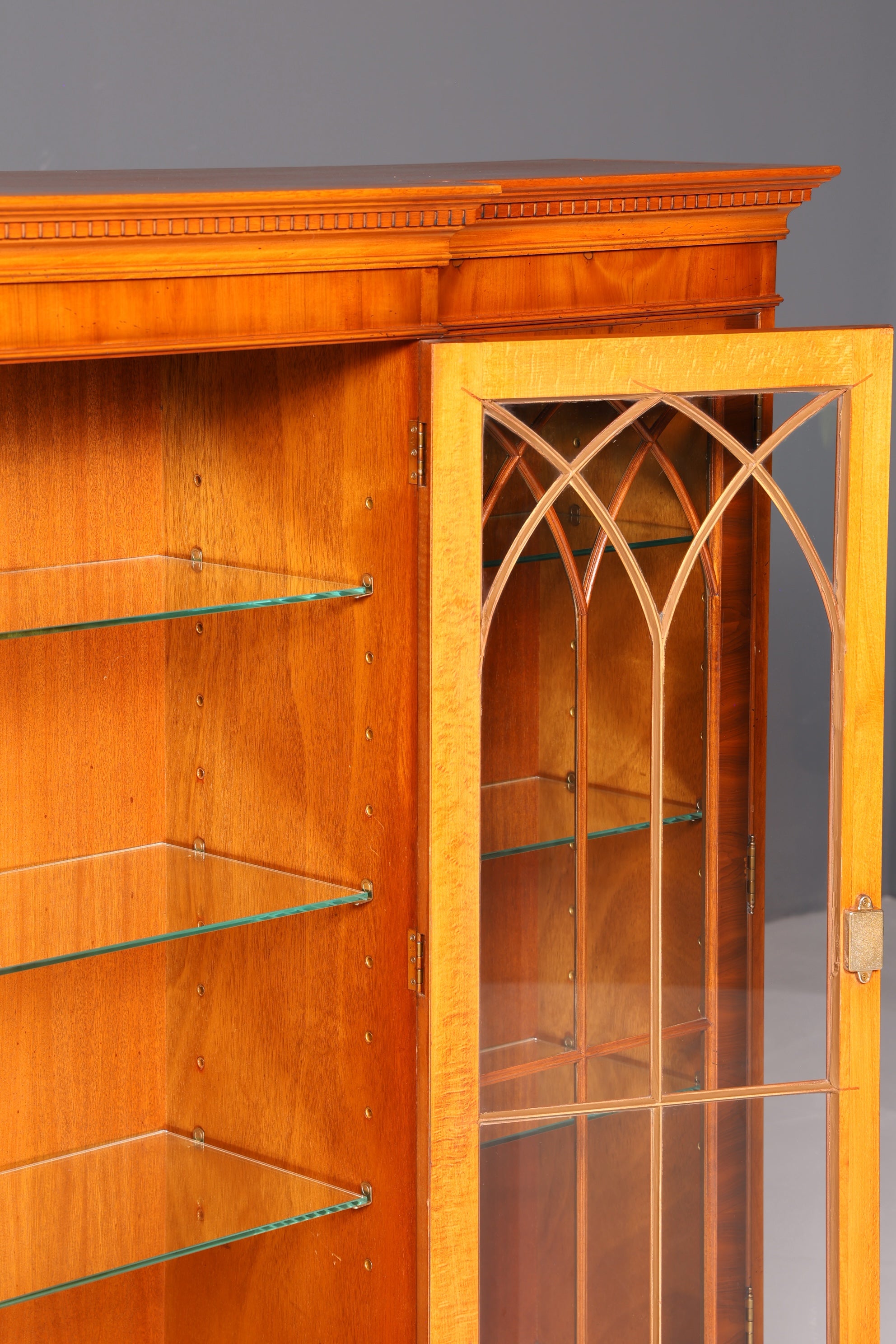 Beautiful English display cabinet, bookcase, library cabinet, display case, glass display cabinet, 60s Mid Century, china cabinet, highboard