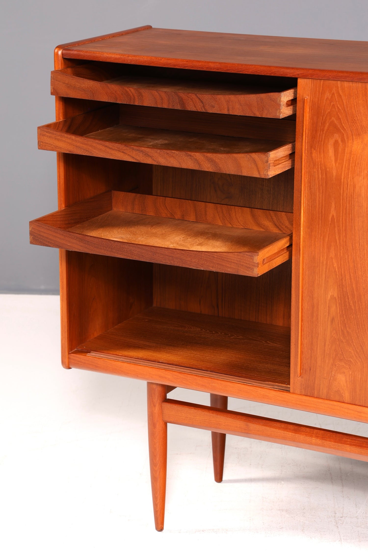 Traumhaftes Original Holger Christensen Møbelmagasiner Sideboard Teak Danish Design Kopenhagen