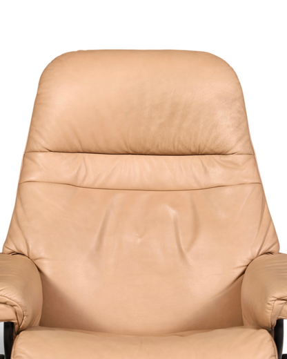 Hauptstadt Möblerei Stressless Sunrise Relaxsessel aus beigem Echtleder mit hochwertiger Polsterung