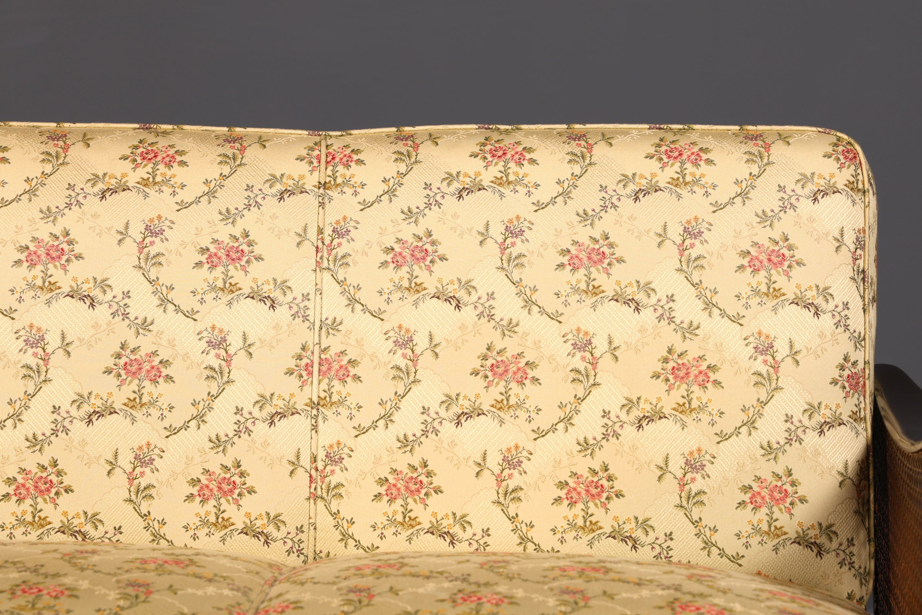 G282 Finish Wunderschönes Chippendale Sofa Antik Barock Stil Wiener Geflecht Couch 3-Sitzer Canapé (Kopie)