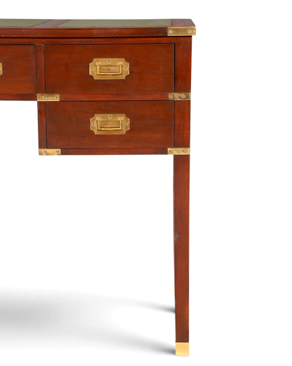 F945 Finish Edler Maritimer Schreibtisch Englischer Military Chest Bürotisch Office Table mit echt Lederauflage