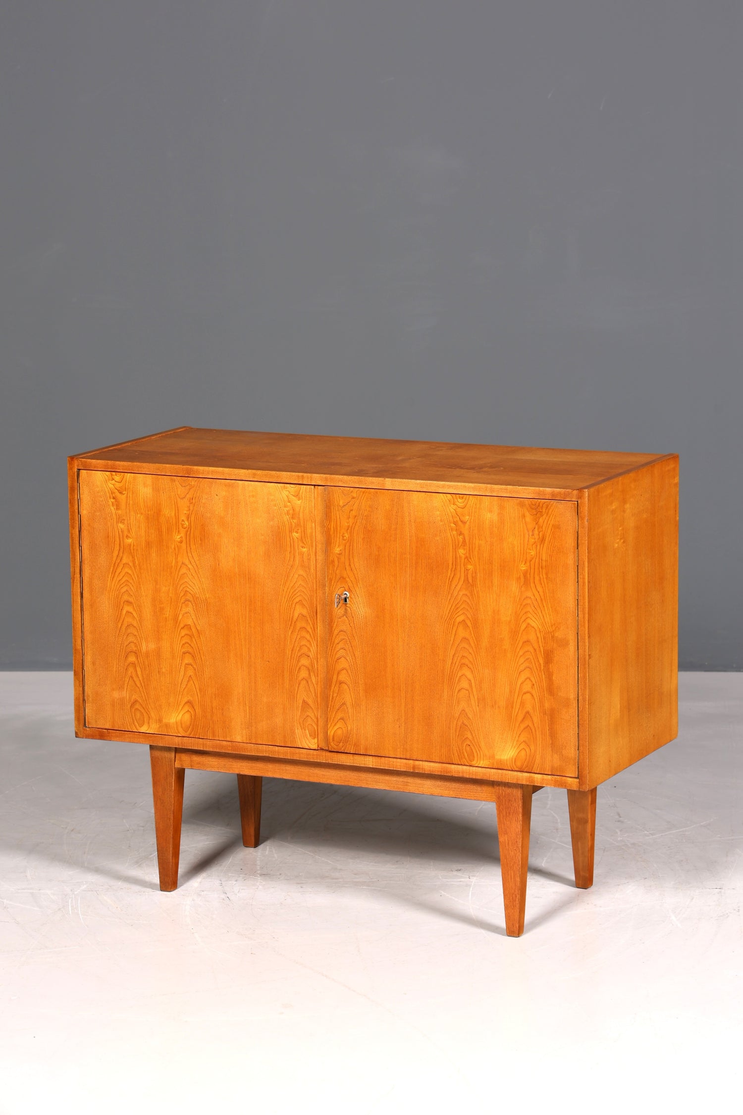 F948 Finish cm Wunderschöner Mid Century Schrank 60er Jahre Wäscheschrank Aktenschrank Kommode