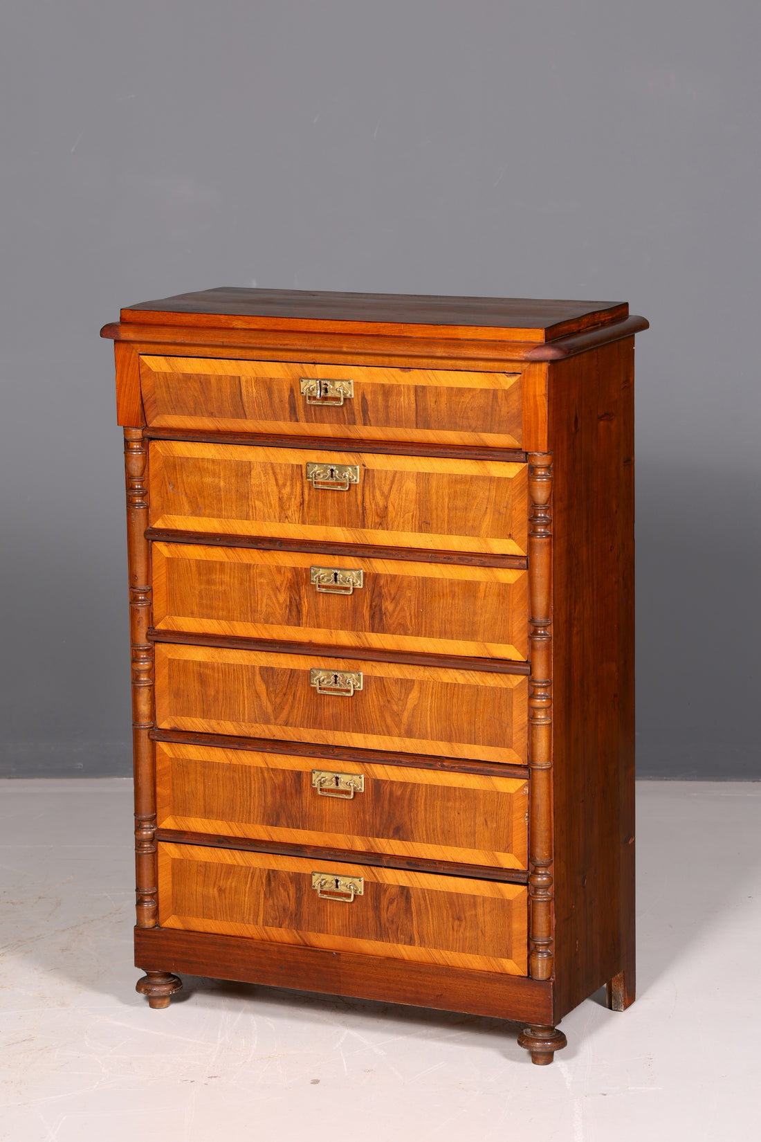 Prachtige commode uit de Gründerzeit, Jugendstil-vertiko, ladekast, antieke linnenkast, vintage