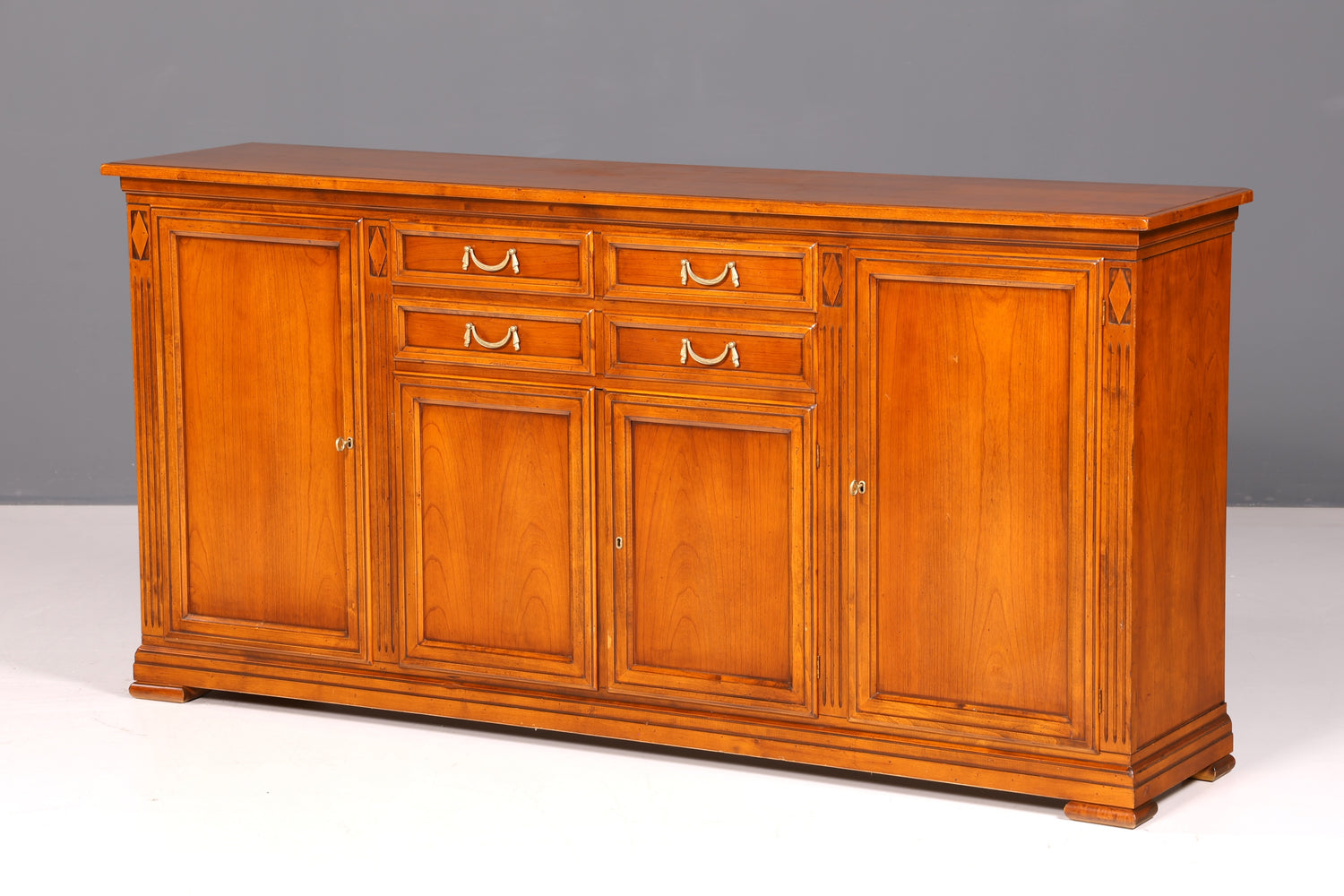 Wunderschönes Original Selva XXL Sideboard Antik Stil Villa Borghese Schrank Kommode Buffet Anrichte